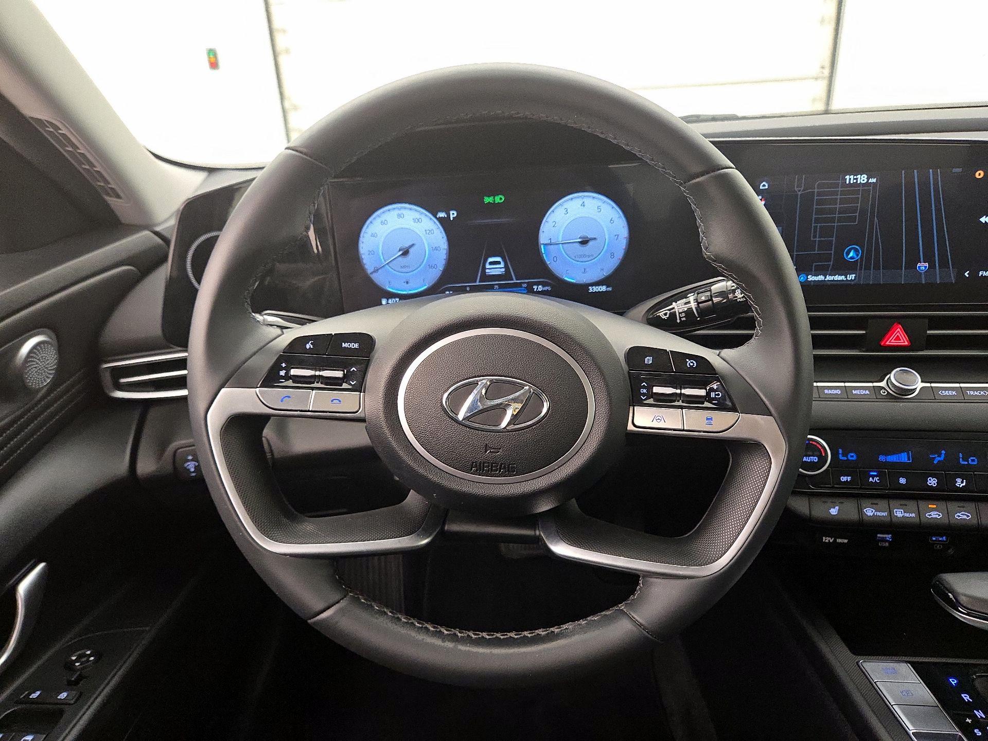Thumbnail: 2023 Hyundai Elantra - 10