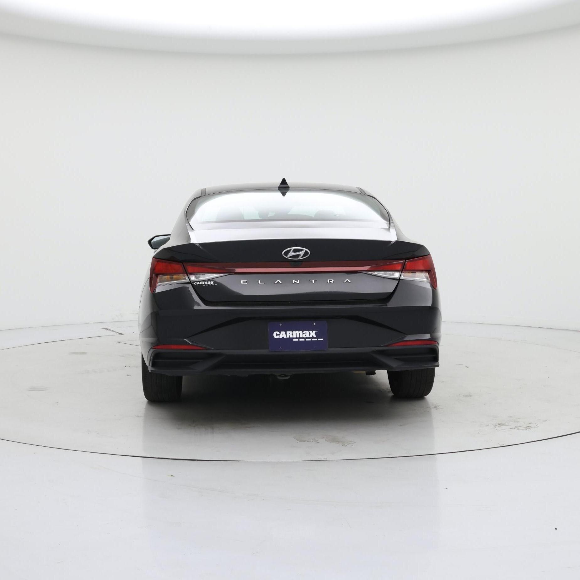 Thumbnail: 2023 Hyundai Elantra - 6