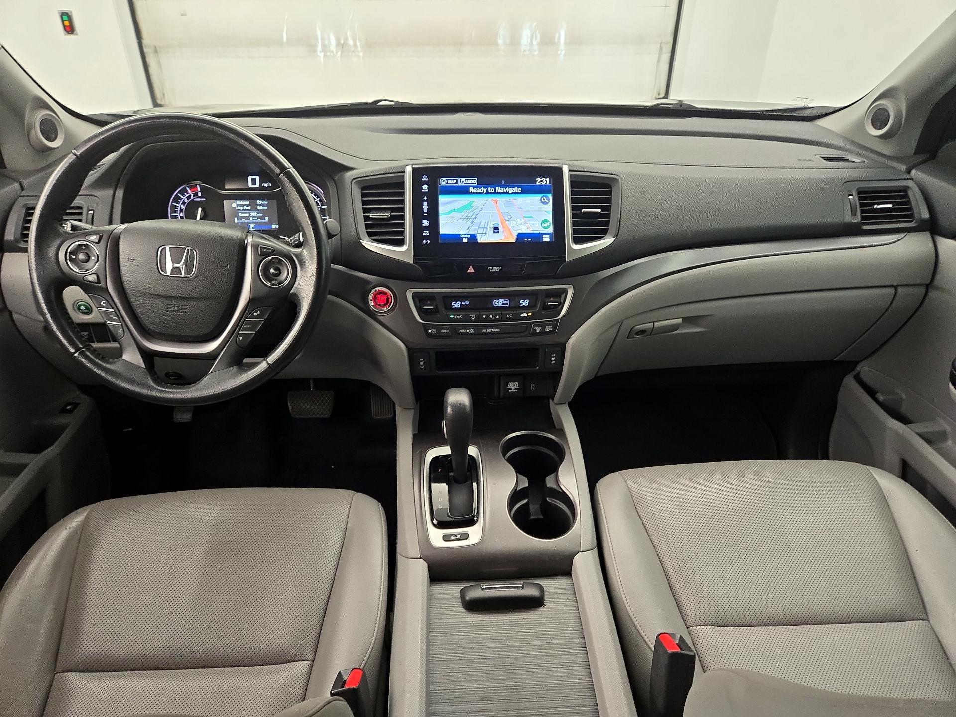 Thumbnail: 2017 Honda Ridgeline - 9