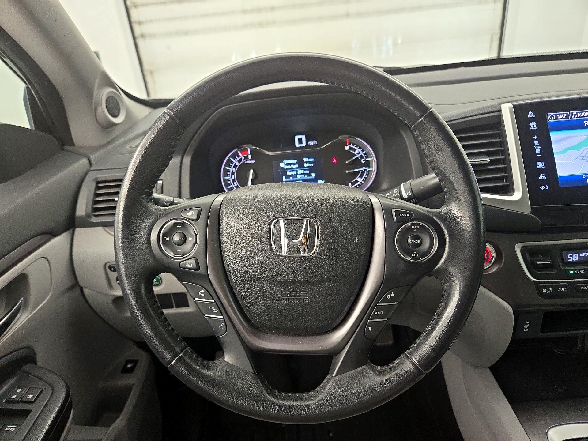 Thumbnail: 2017 Honda Ridgeline - 10