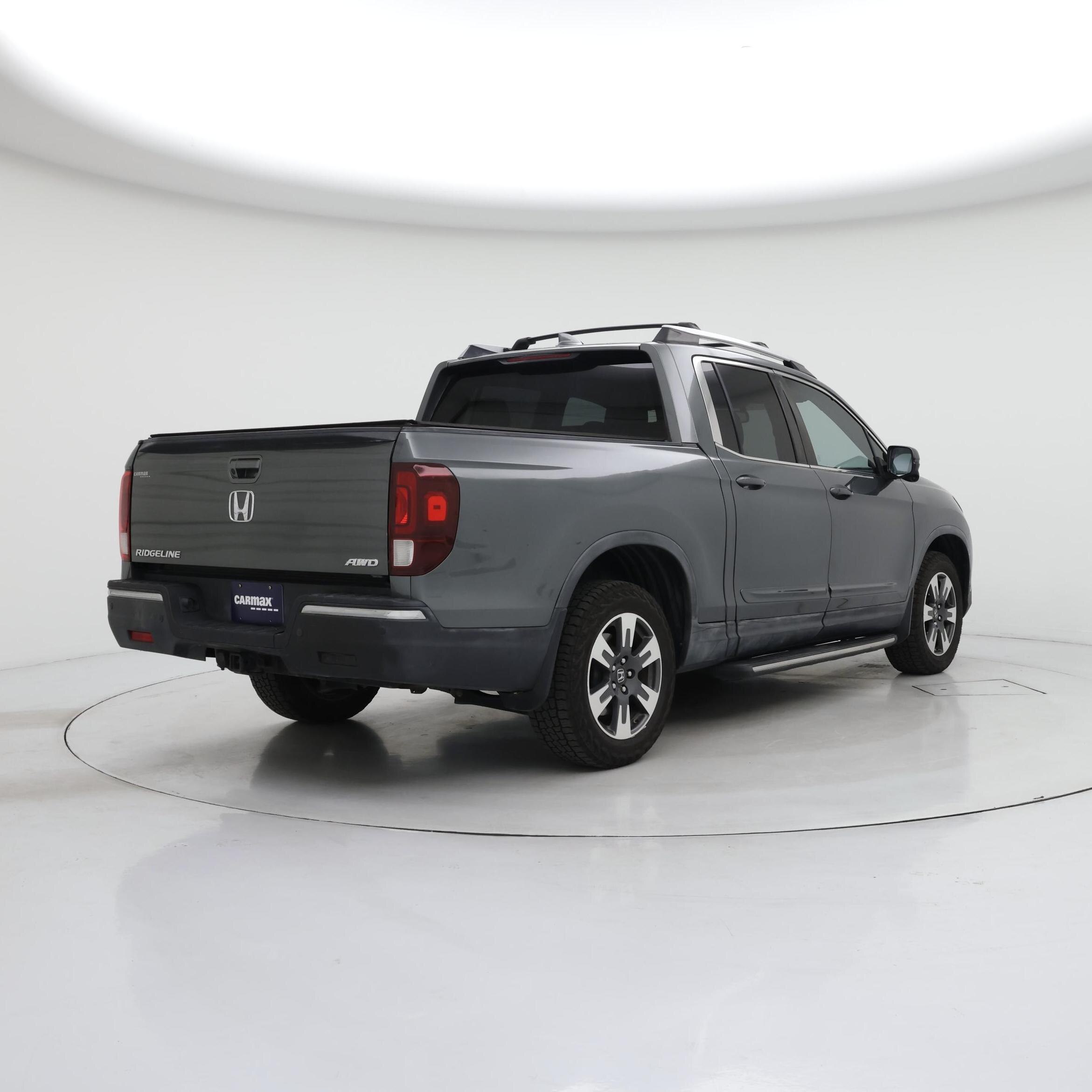Thumbnail: 2017 Honda Ridgeline - 8