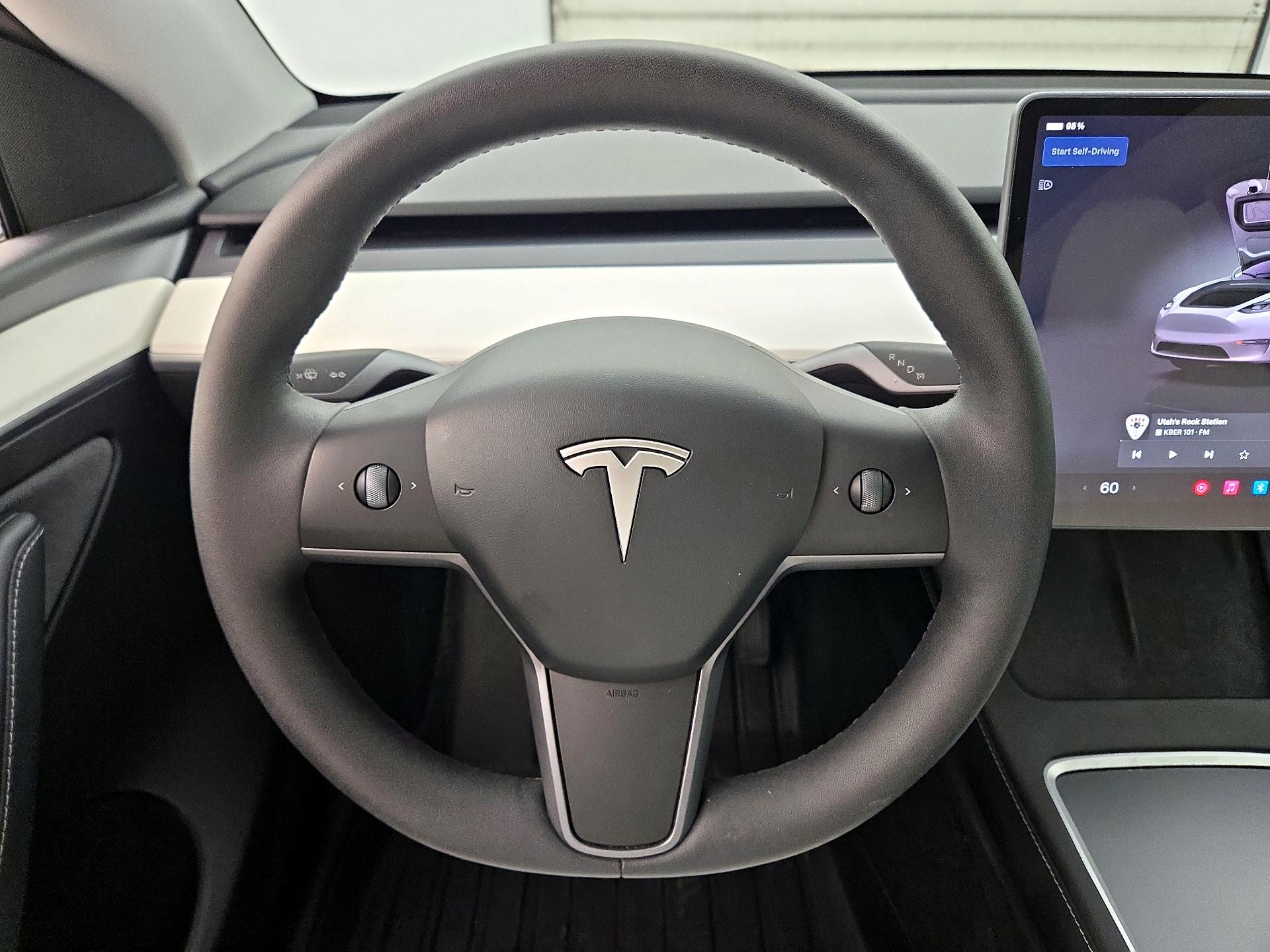 Thumbnail: 2024 Tesla Model Y - 10