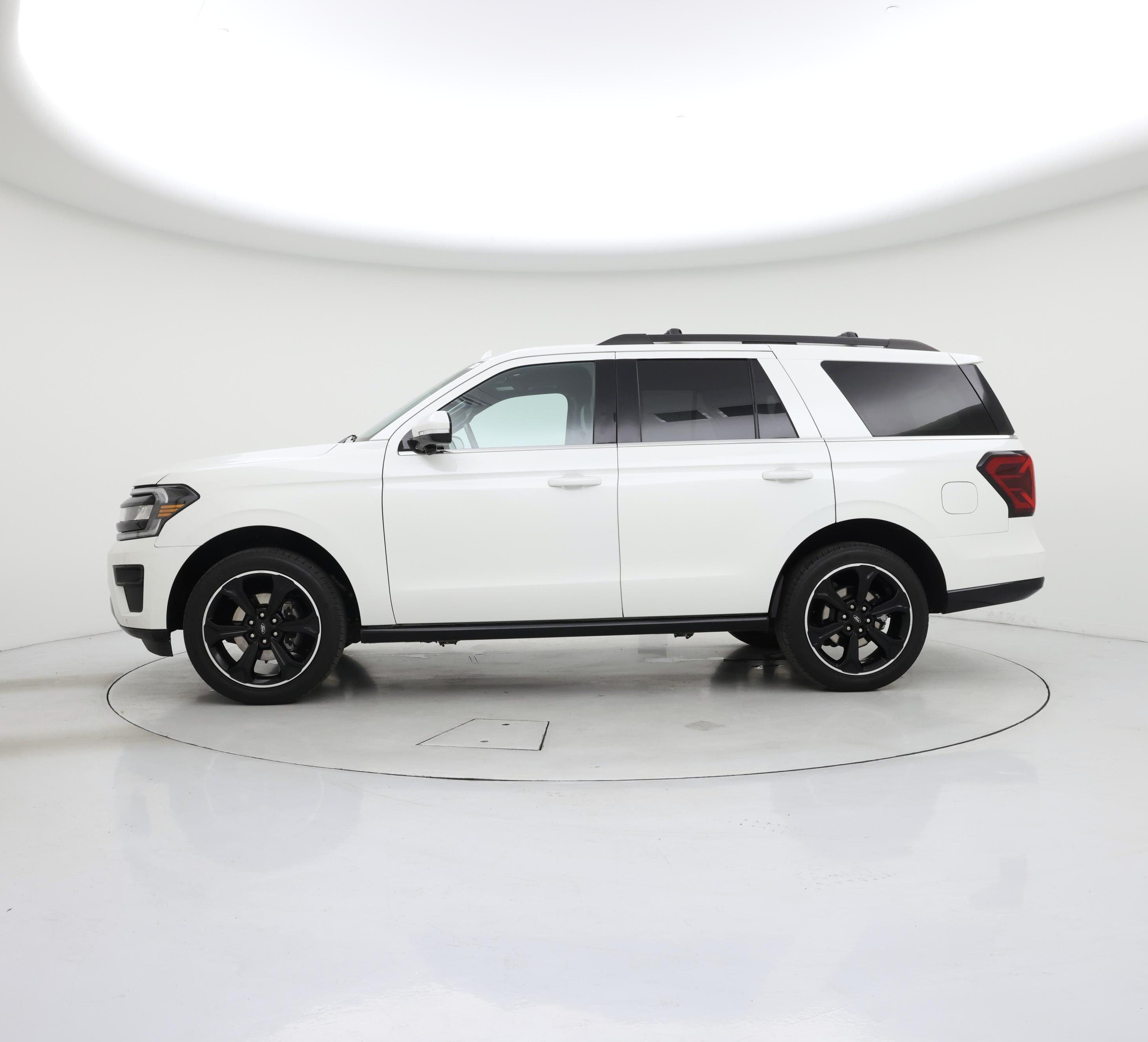 Thumbnail: 2023 Ford Expedition - 3