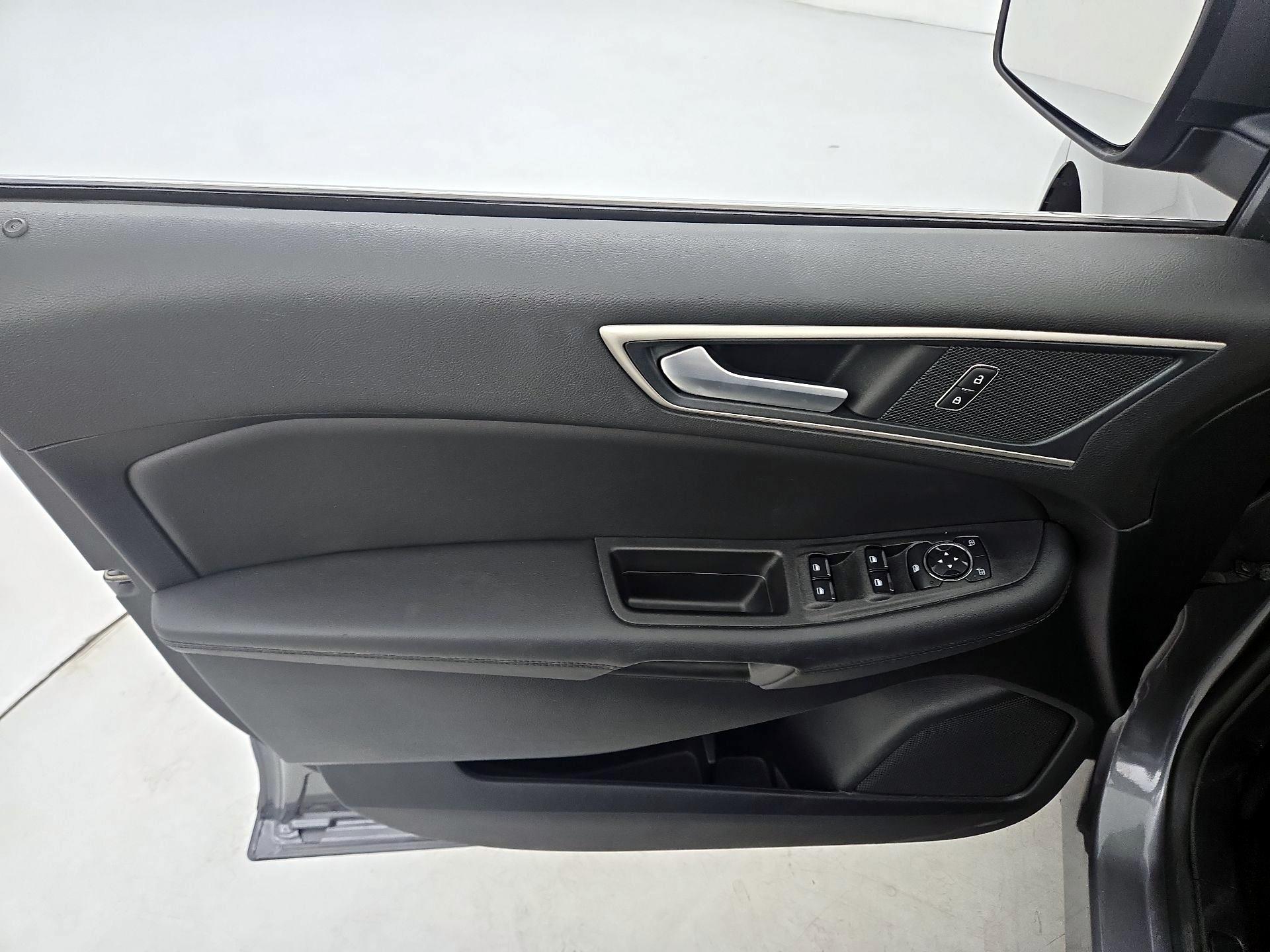Thumbnail: 2024 Ford Edge - 12
