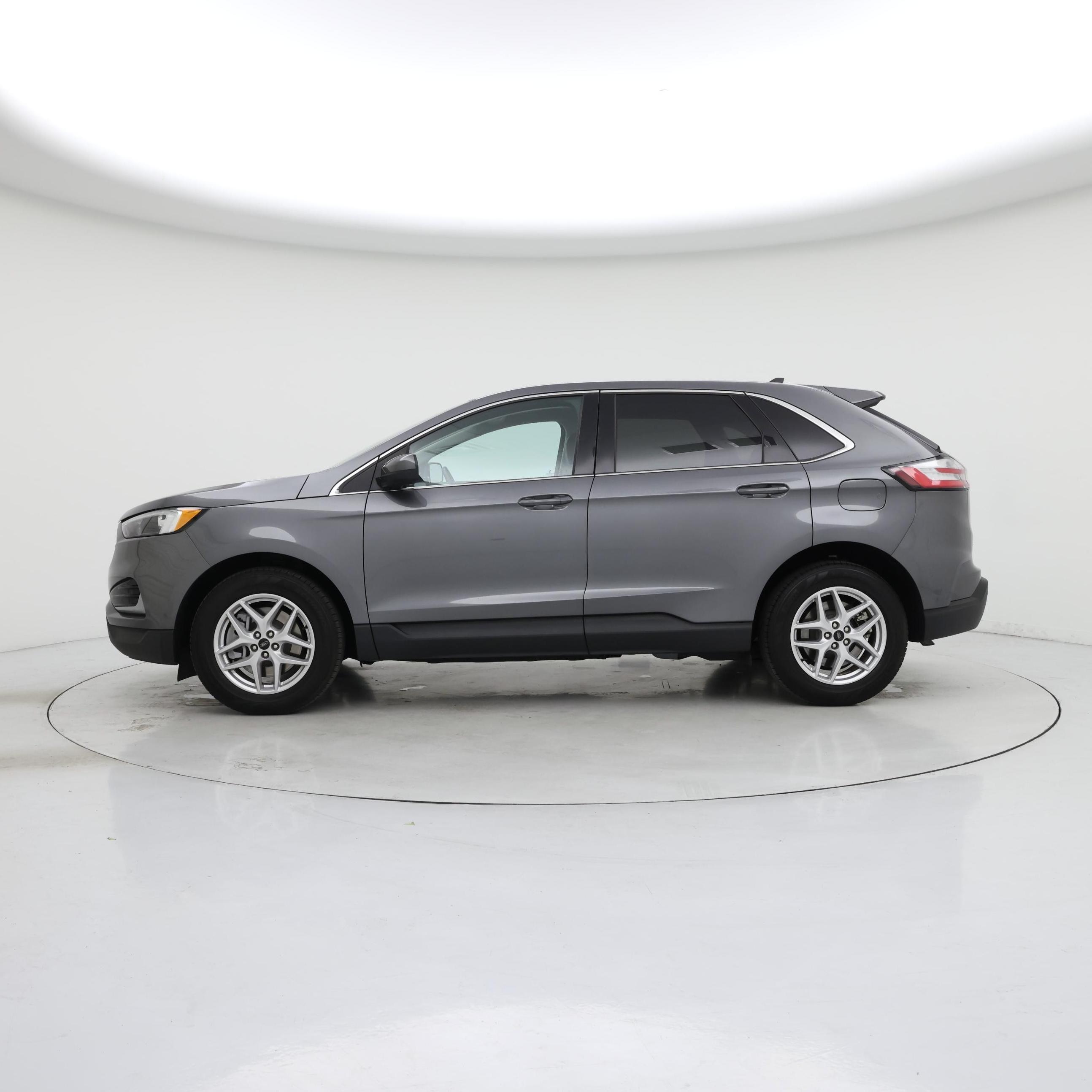 Thumbnail: 2024 Ford Edge - 3