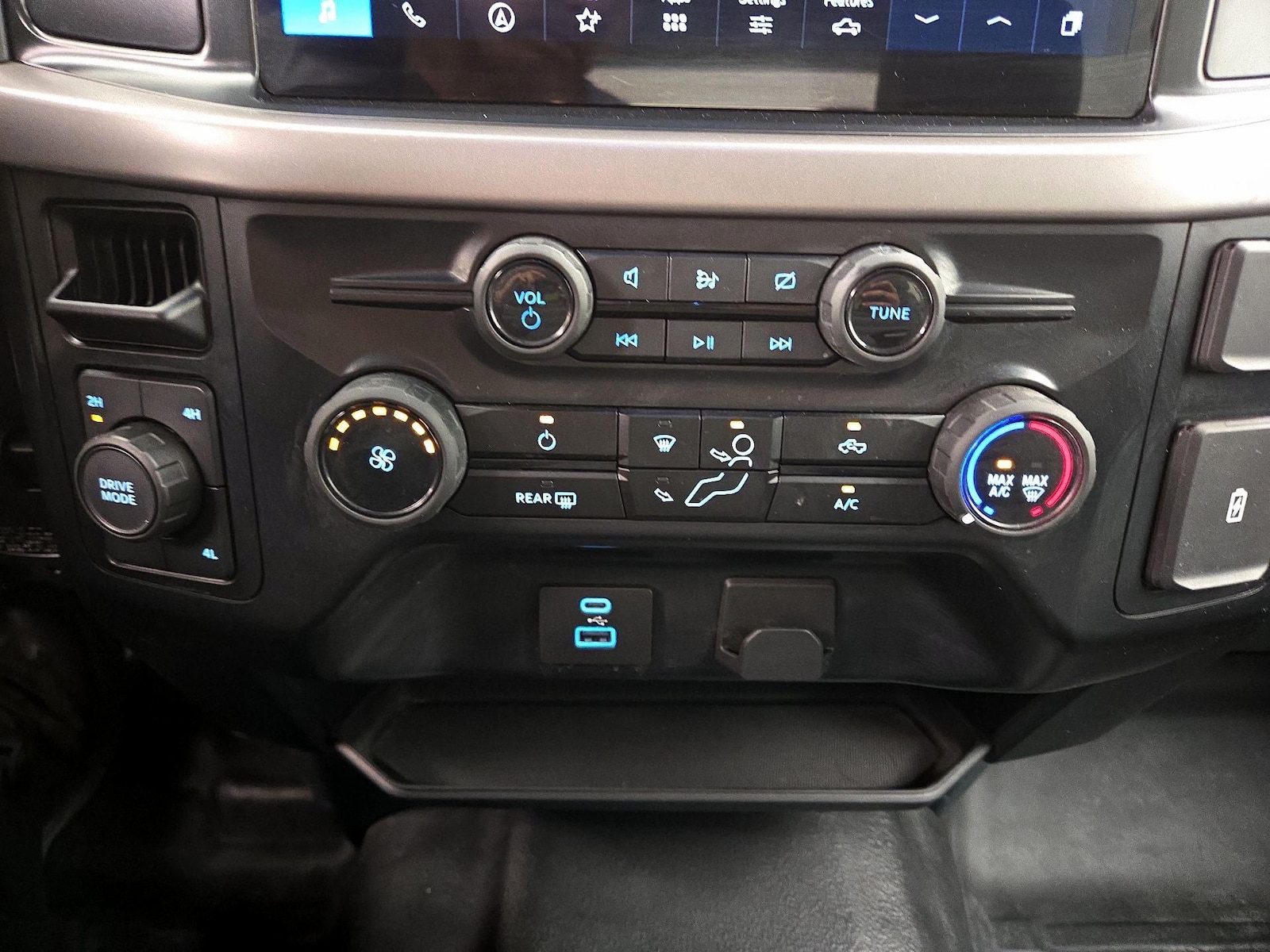 2024 Ford F-150 XL - Photo 18