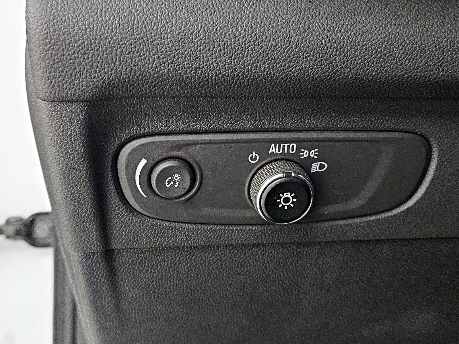 2023 Buick Envision Preferred - Photo 14