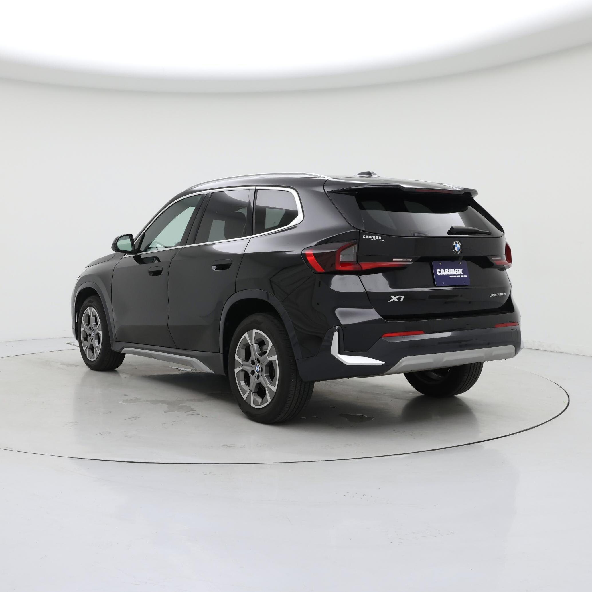 Thumbnail: 2025 BMW X1 - 2