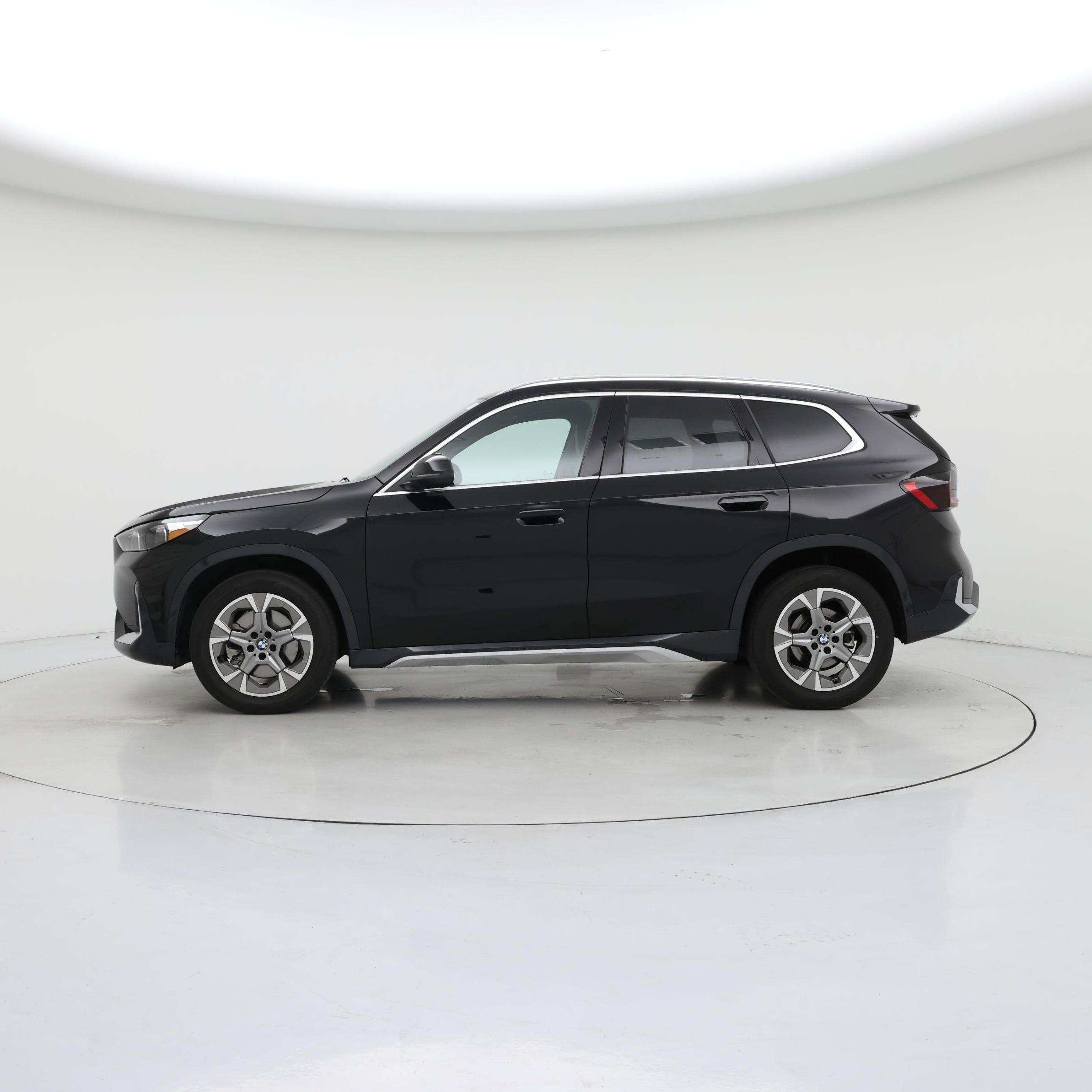 Thumbnail: 2025 BMW X1 - 3