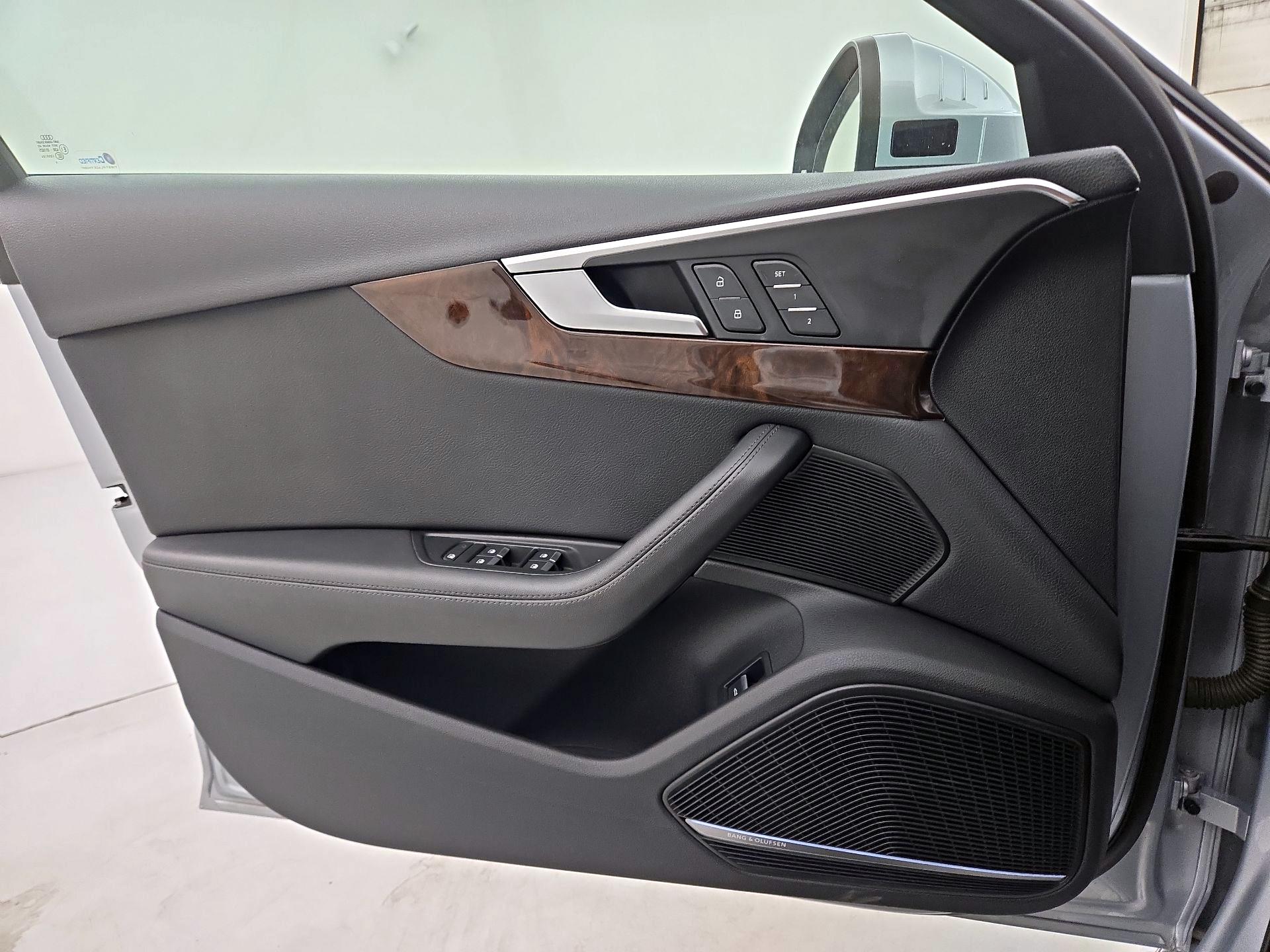 Thumbnail: 2019 Audi A4 - 12