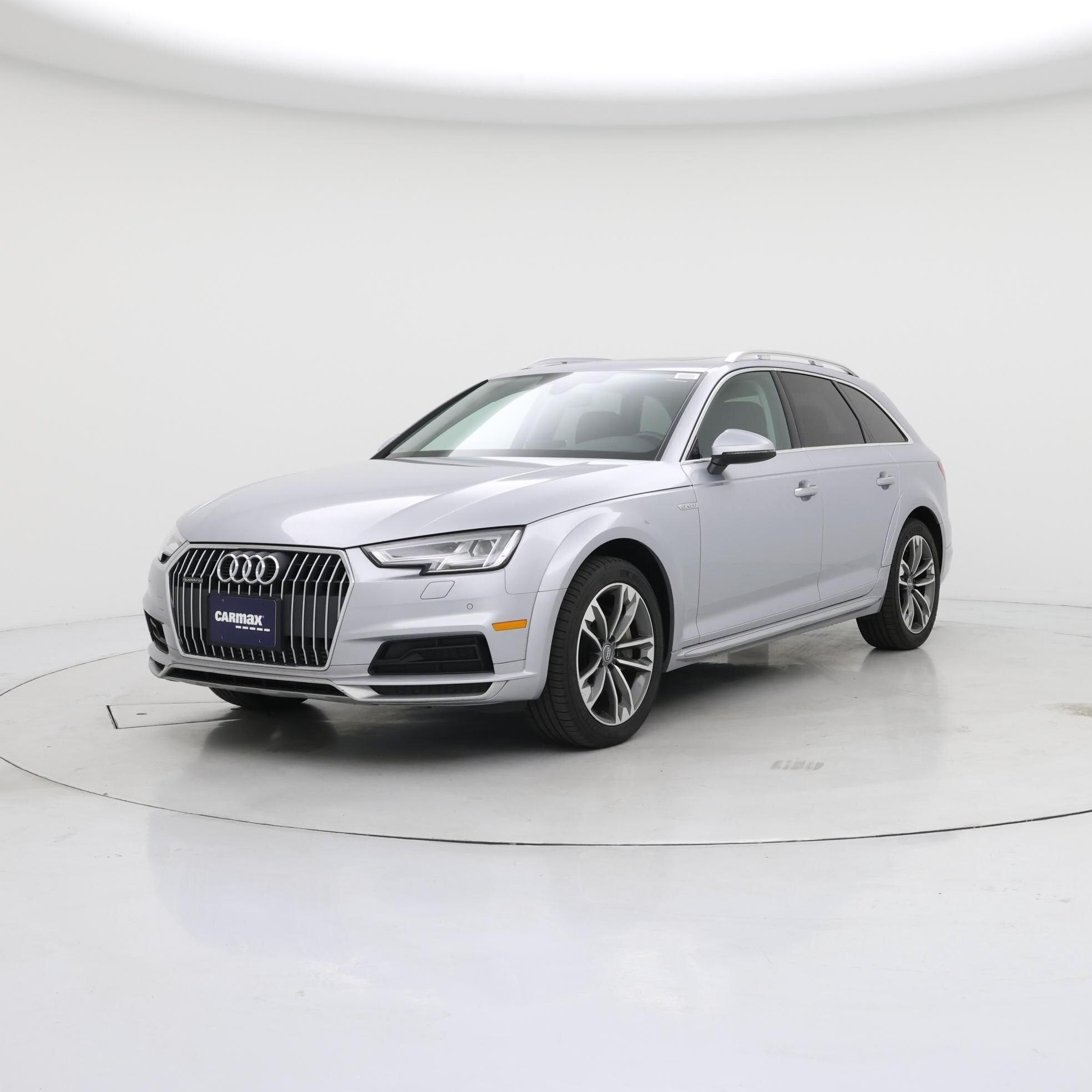 Thumbnail: 2019 Audi A4 - 4
