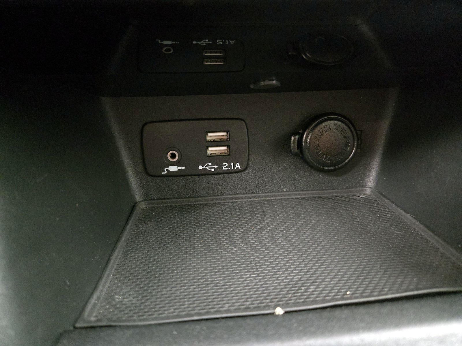 2019 Subaru Forester Premium - Photo 19