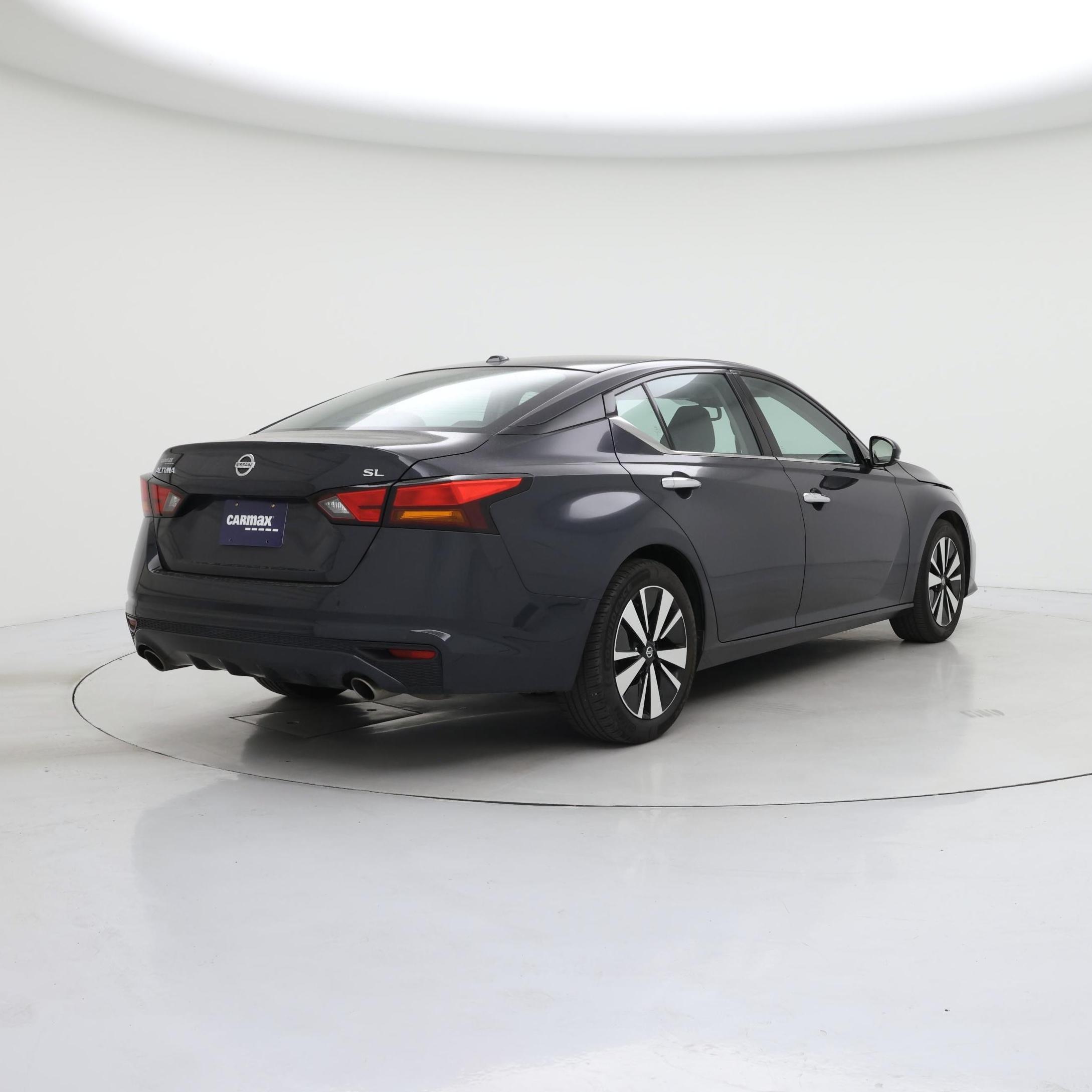 Thumbnail: 2019 Nissan Altima - 8
