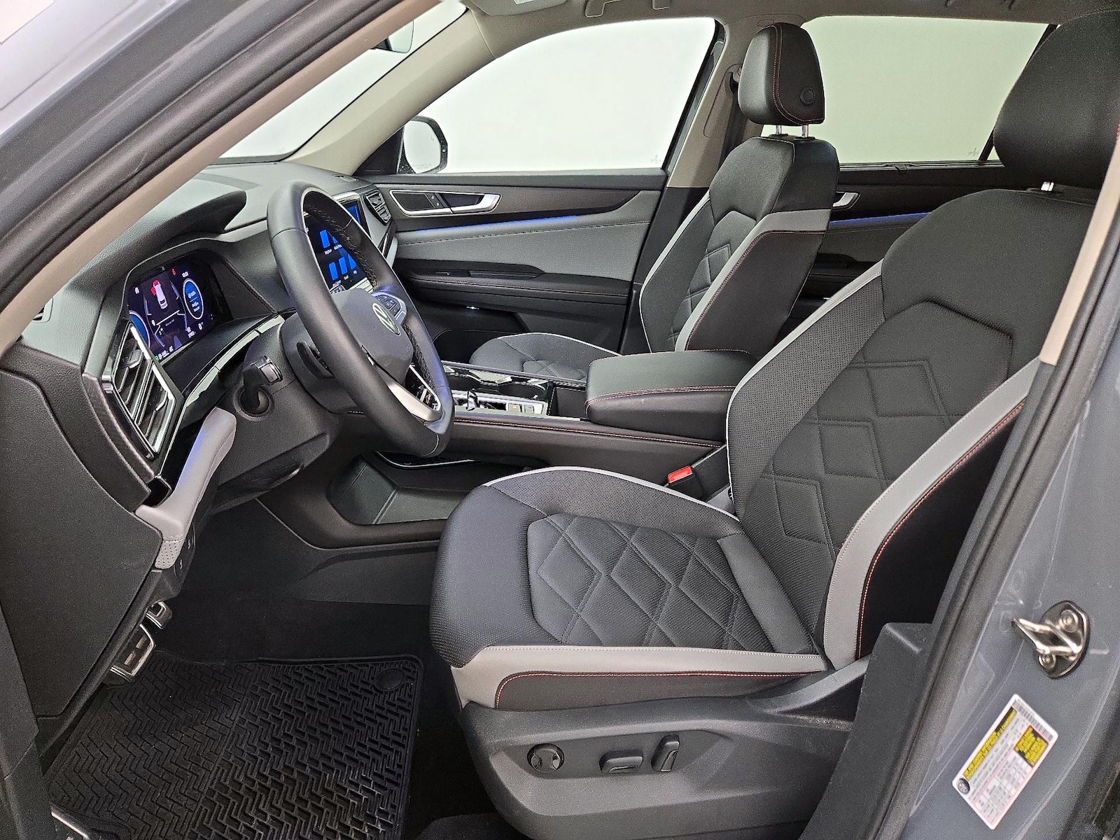 2024 Volkswagen Atlas Atlas Peak Edition - Photo 12