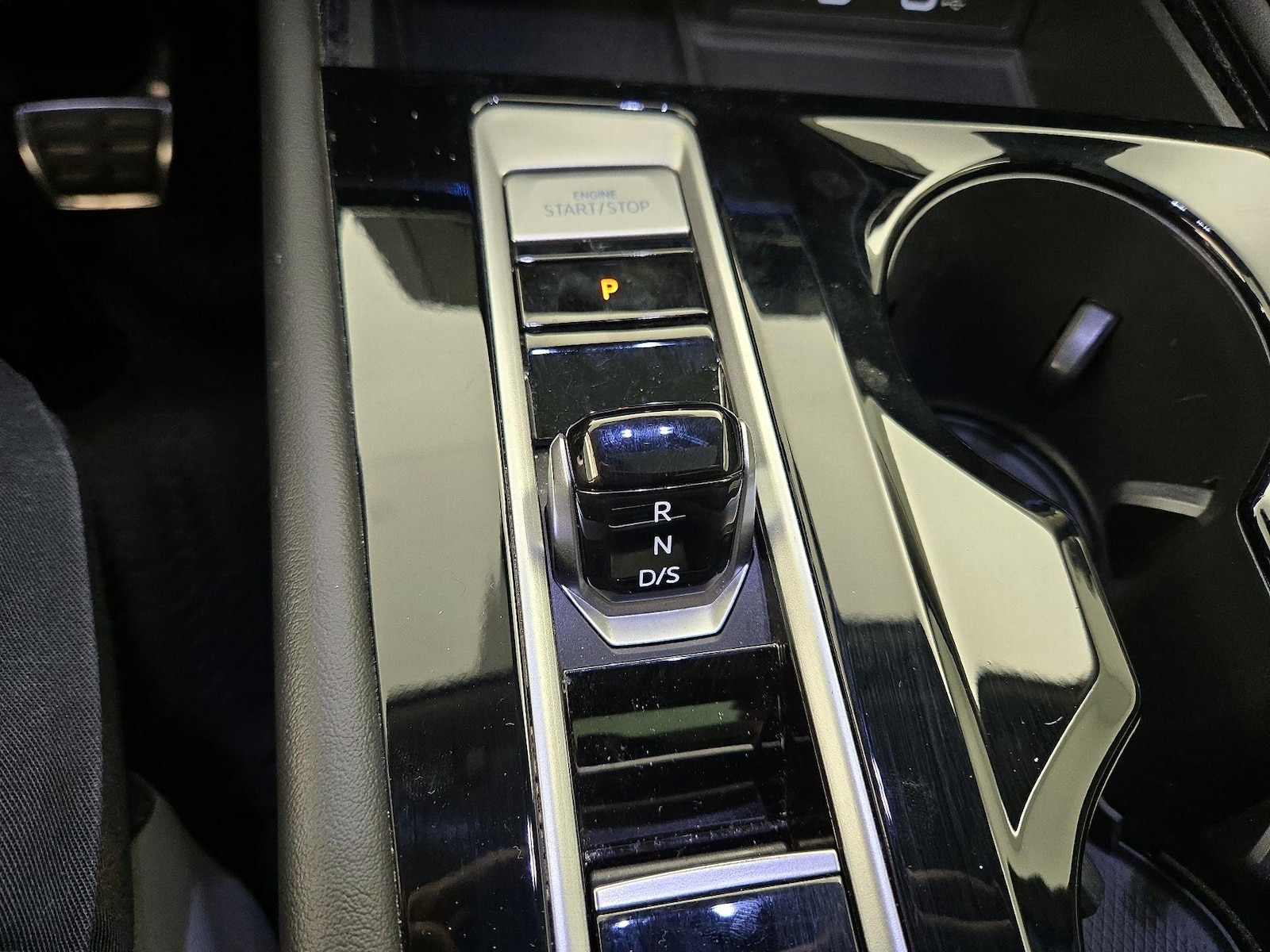2024 Volkswagen Atlas Atlas Peak Edition - Photo 18