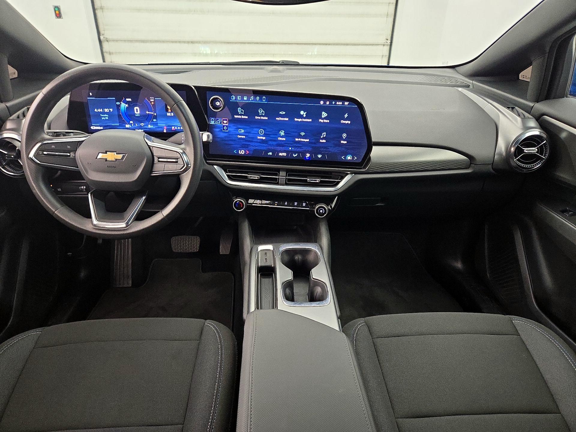 Thumbnail: 2026 Chevrolet Equinox - 9