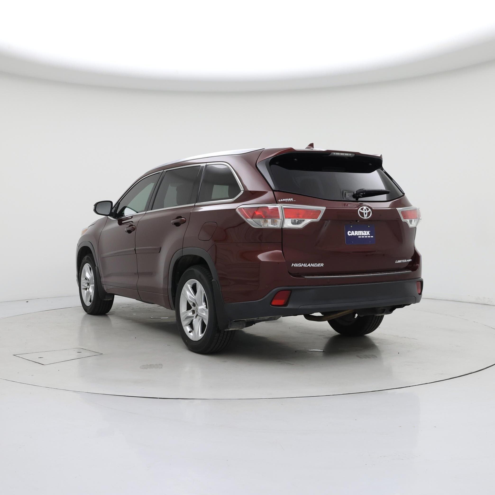 Thumbnail: 2015 Toyota Highlander - 2