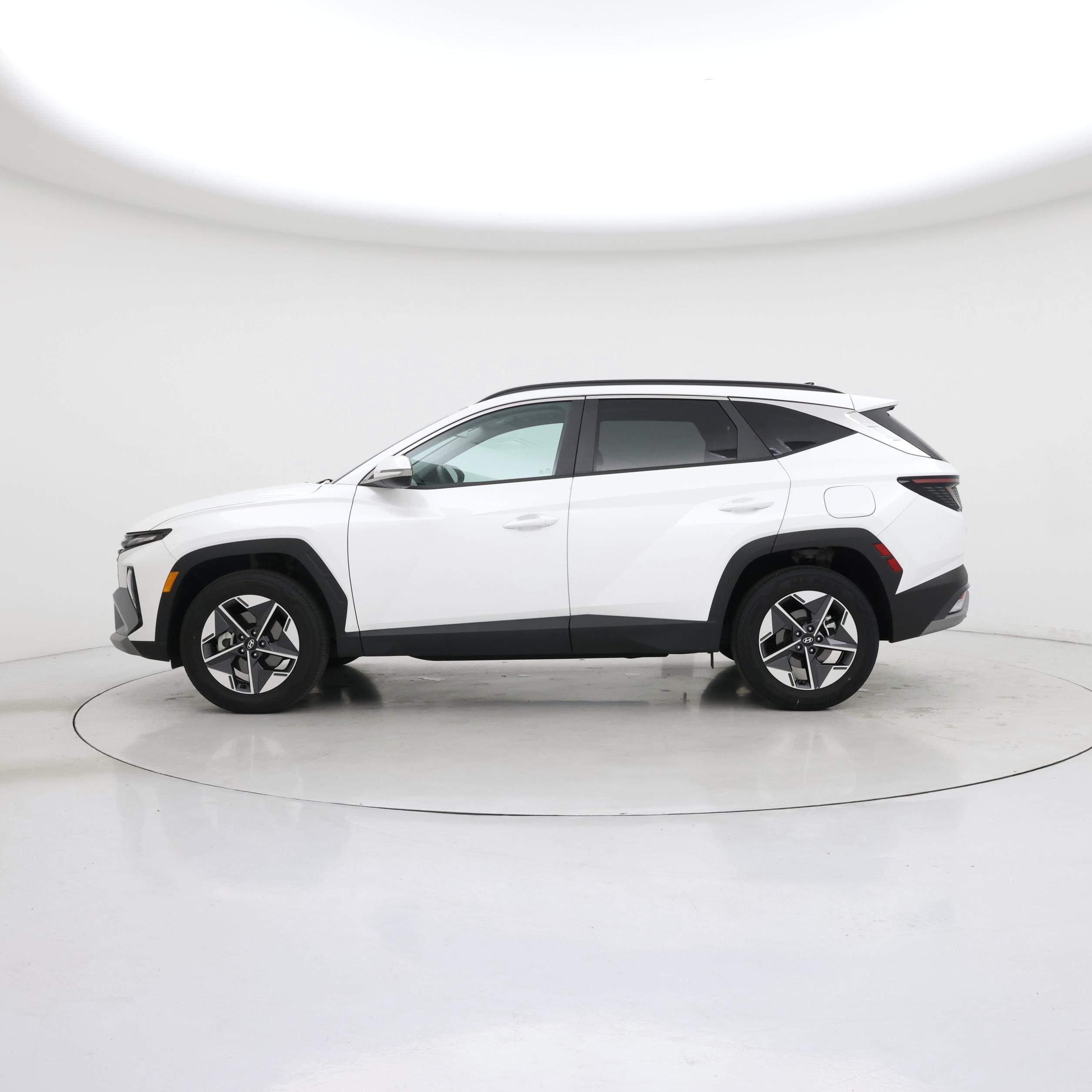 Thumbnail: 2025 Hyundai Tucson - 3
