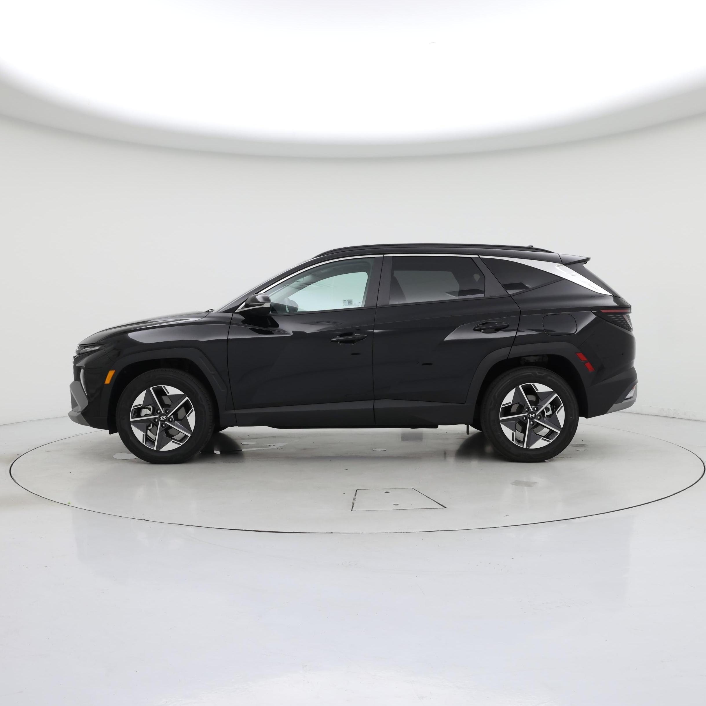Thumbnail: 2025 Hyundai Tucson - 3
