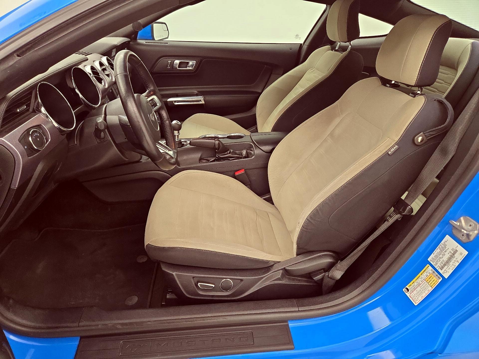 Thumbnail: 2017 Ford Mustang - 11