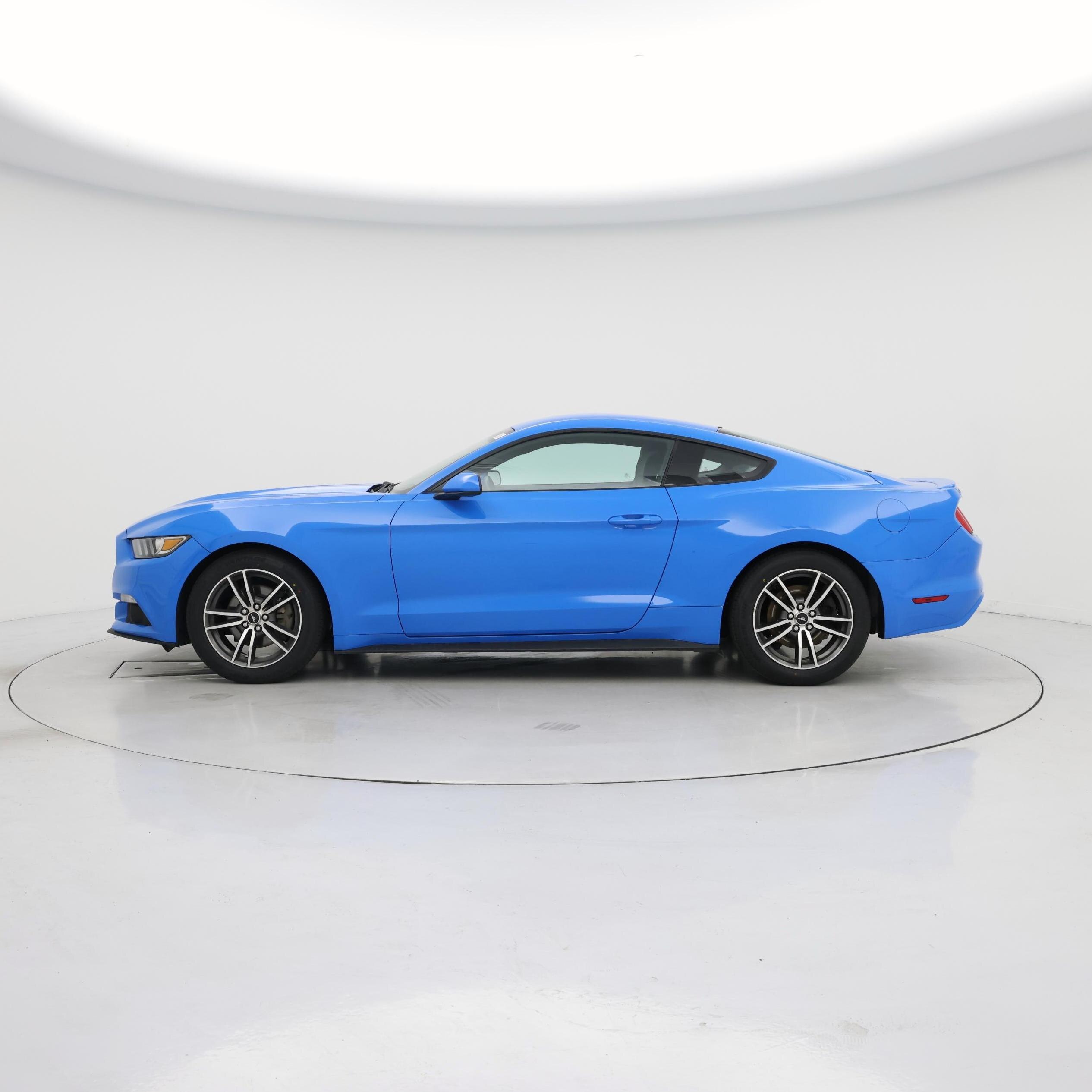 Thumbnail: 2017 Ford Mustang - 3