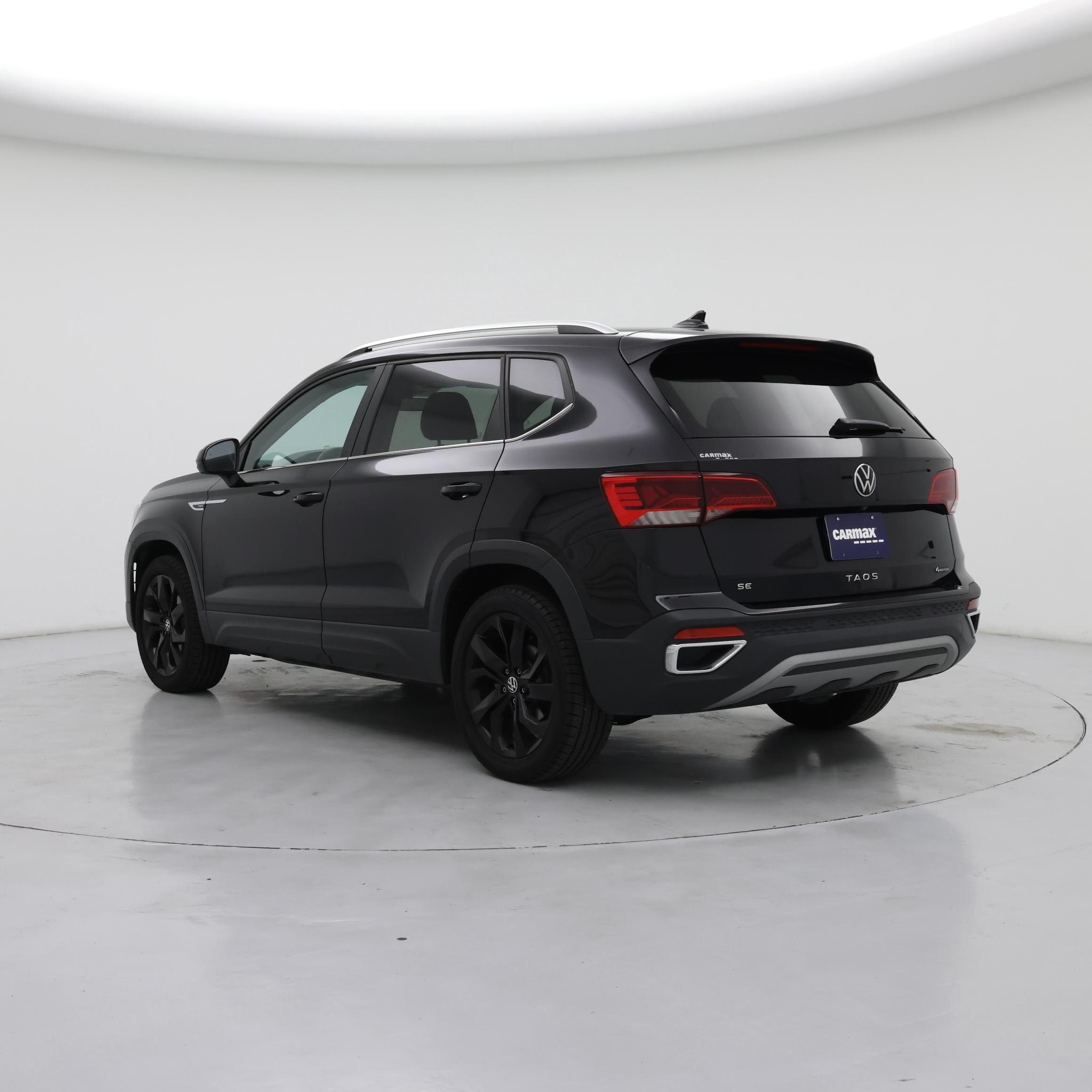 Thumbnail: 2023 Volkswagen Taos - 2