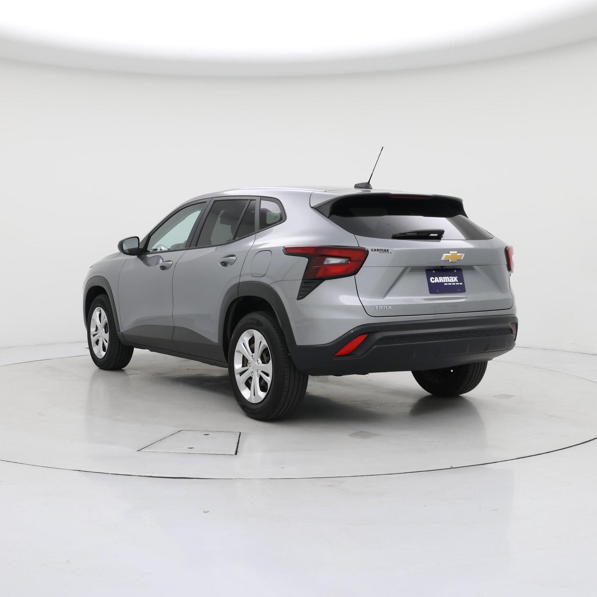 Thumbnail: 2024 Chevrolet Trax - 2