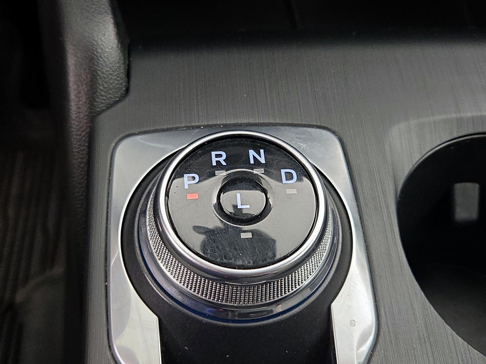 Thumbnail: 2022 Ford Escape - 17