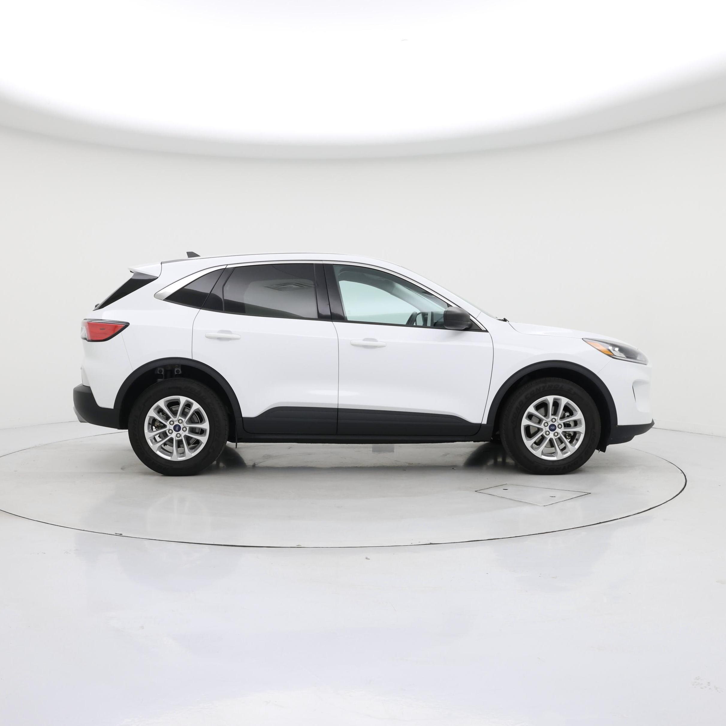Thumbnail: 2022 Ford Escape - 7