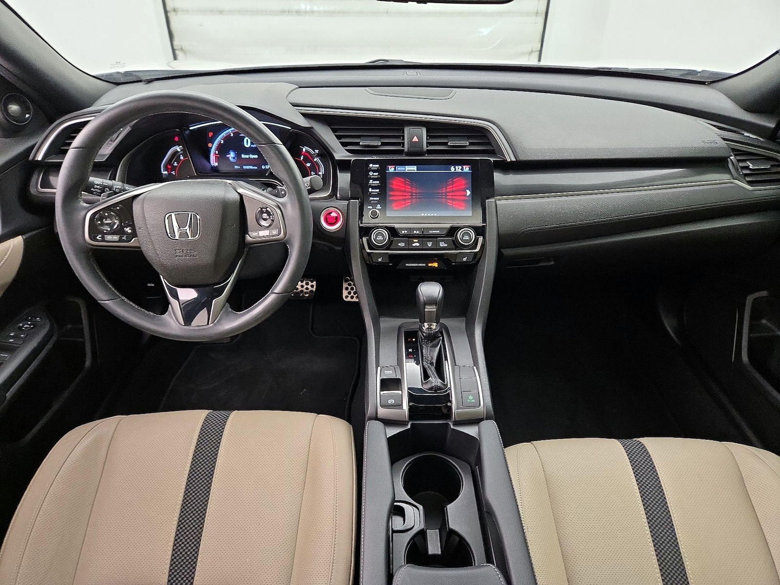 2020 Honda Civic Hatchback Sport Touring - Photo 10