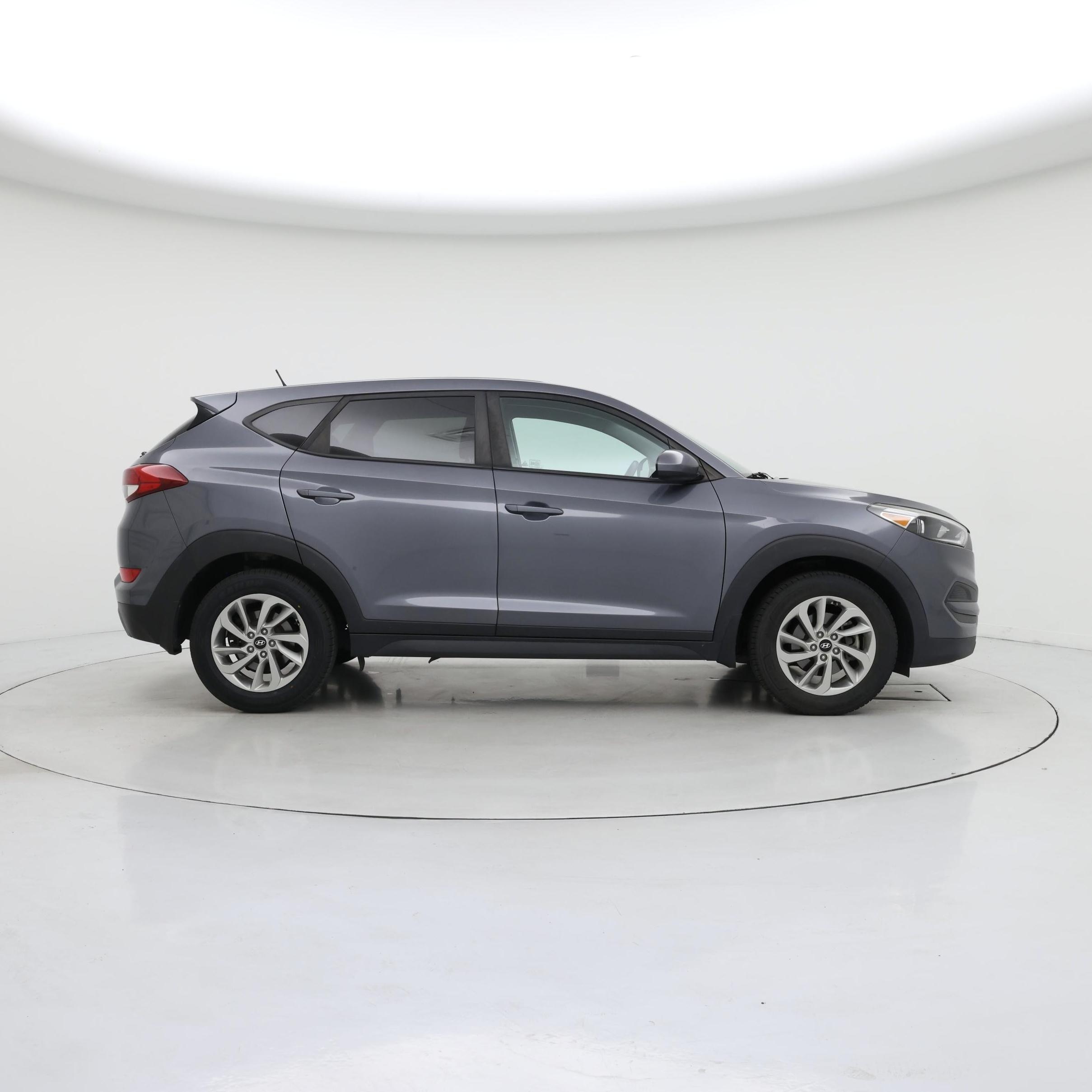 Thumbnail: 2016 Hyundai Tucson - 7