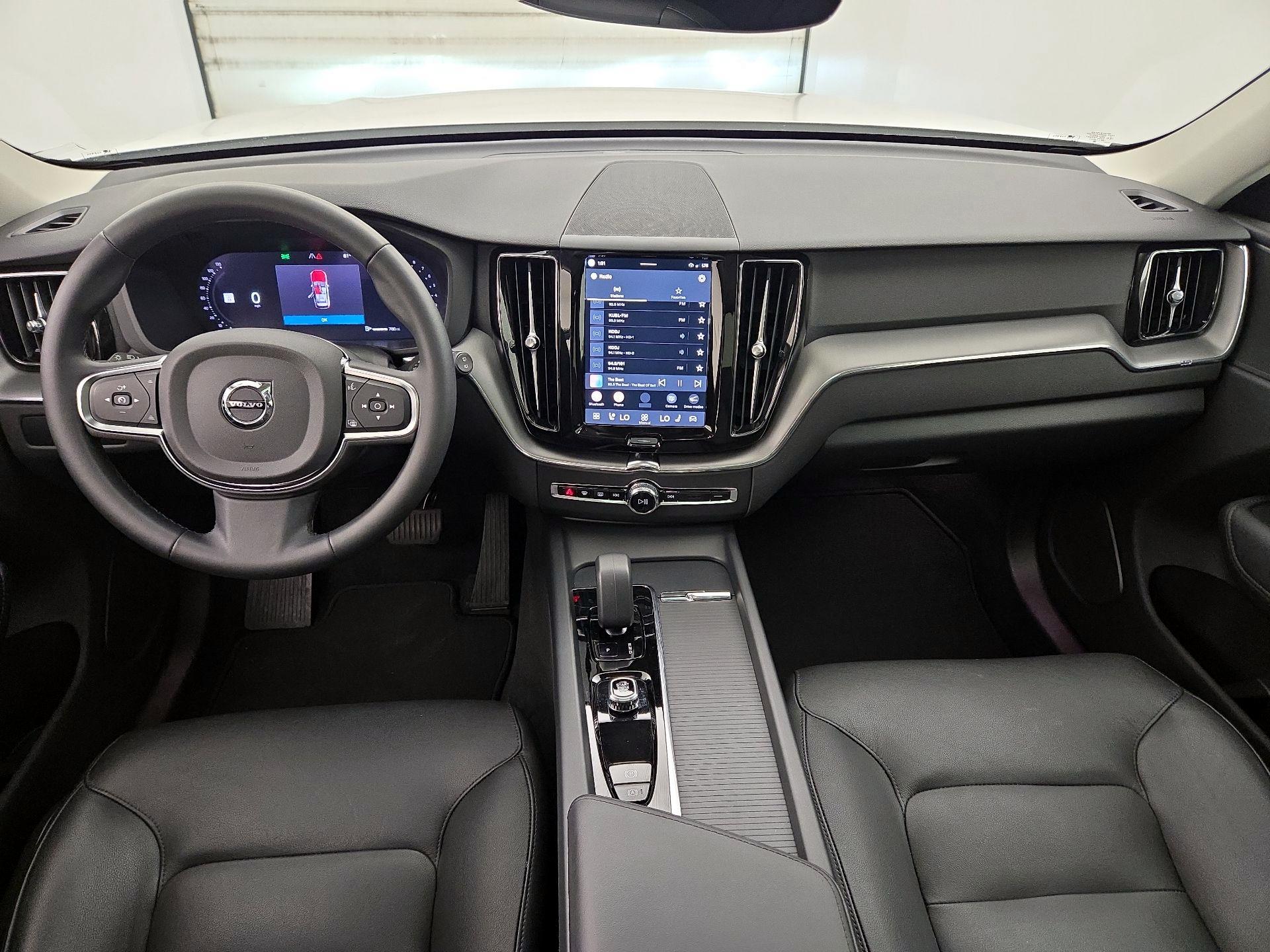 Thumbnail: 2024 Volvo XC60 - 9