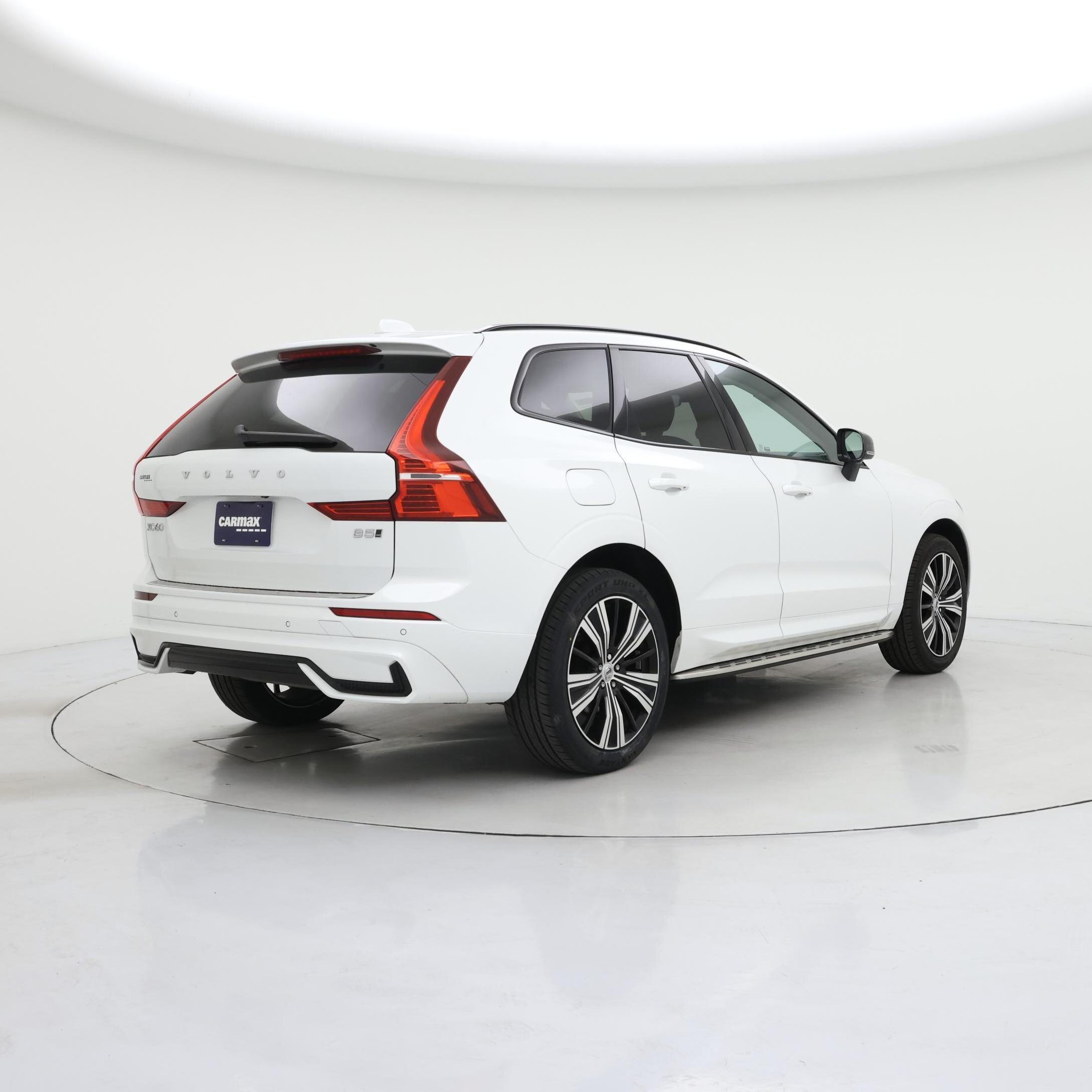 Thumbnail: 2024 Volvo XC60 - 8