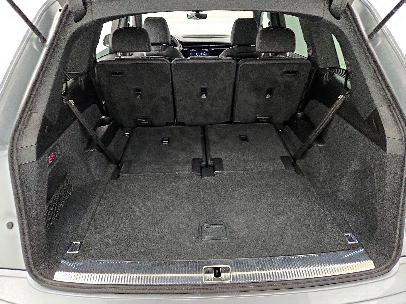2025 Audi Q7 Premium Plus - Photo 25