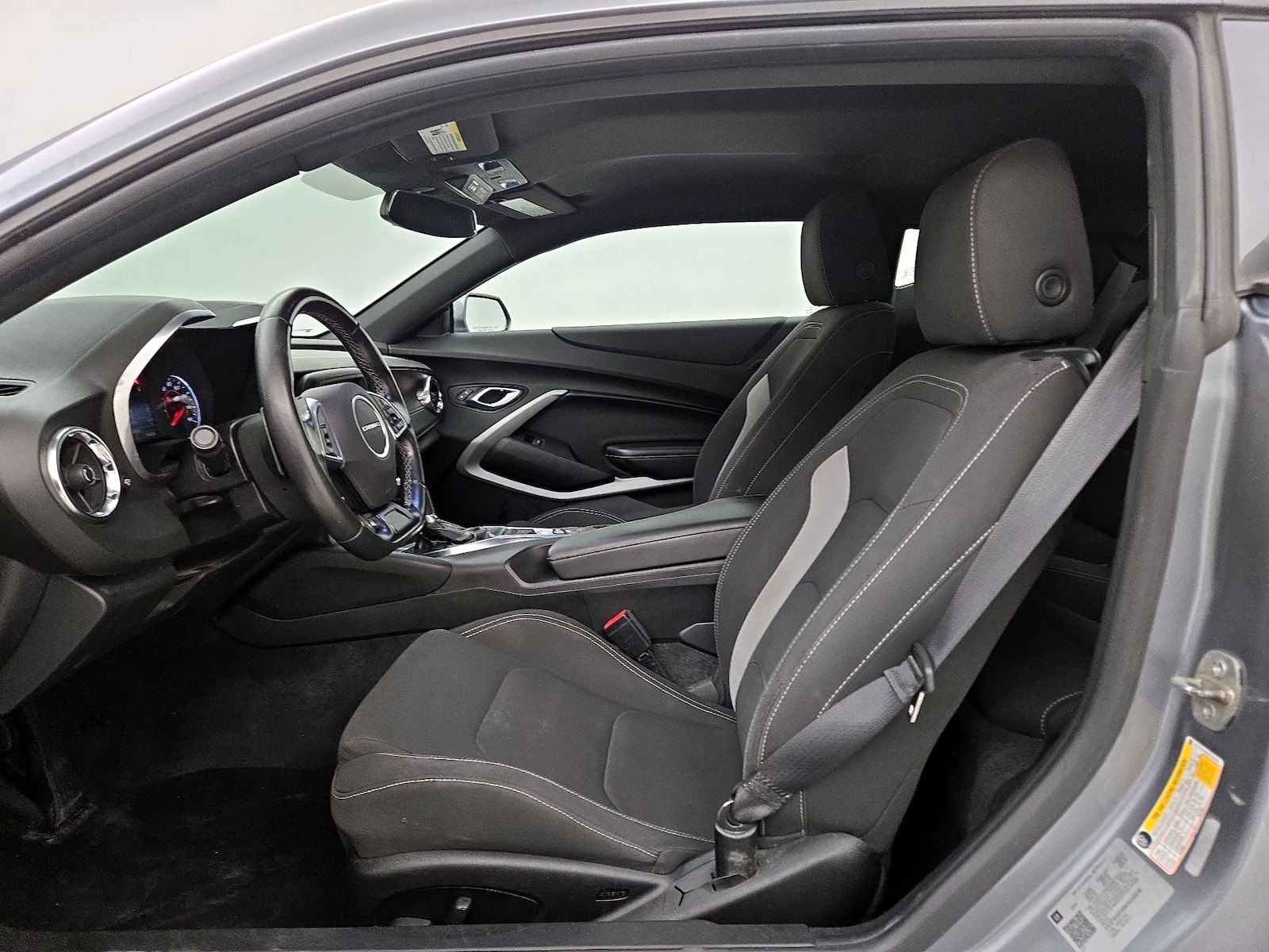 2019 Chevrolet Camaro 1LT - Photo 12