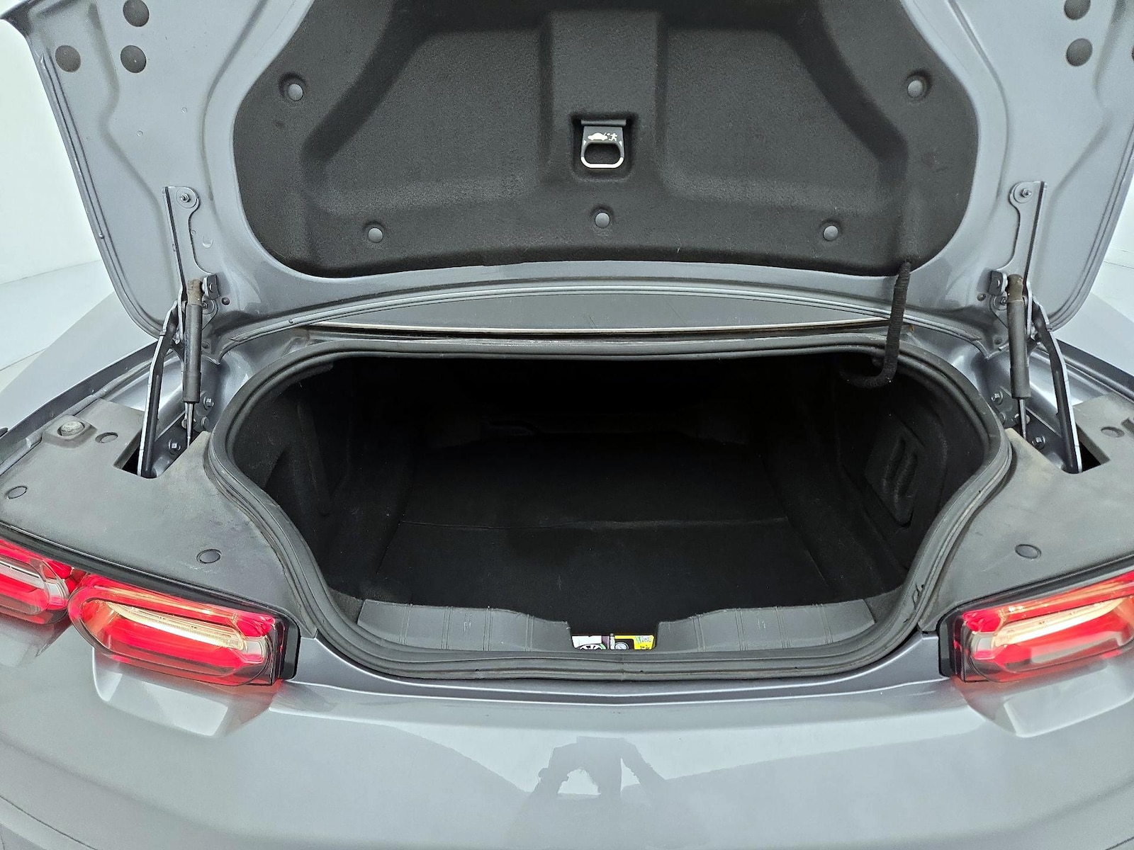 2019 Chevrolet Camaro 1LT - Photo 20