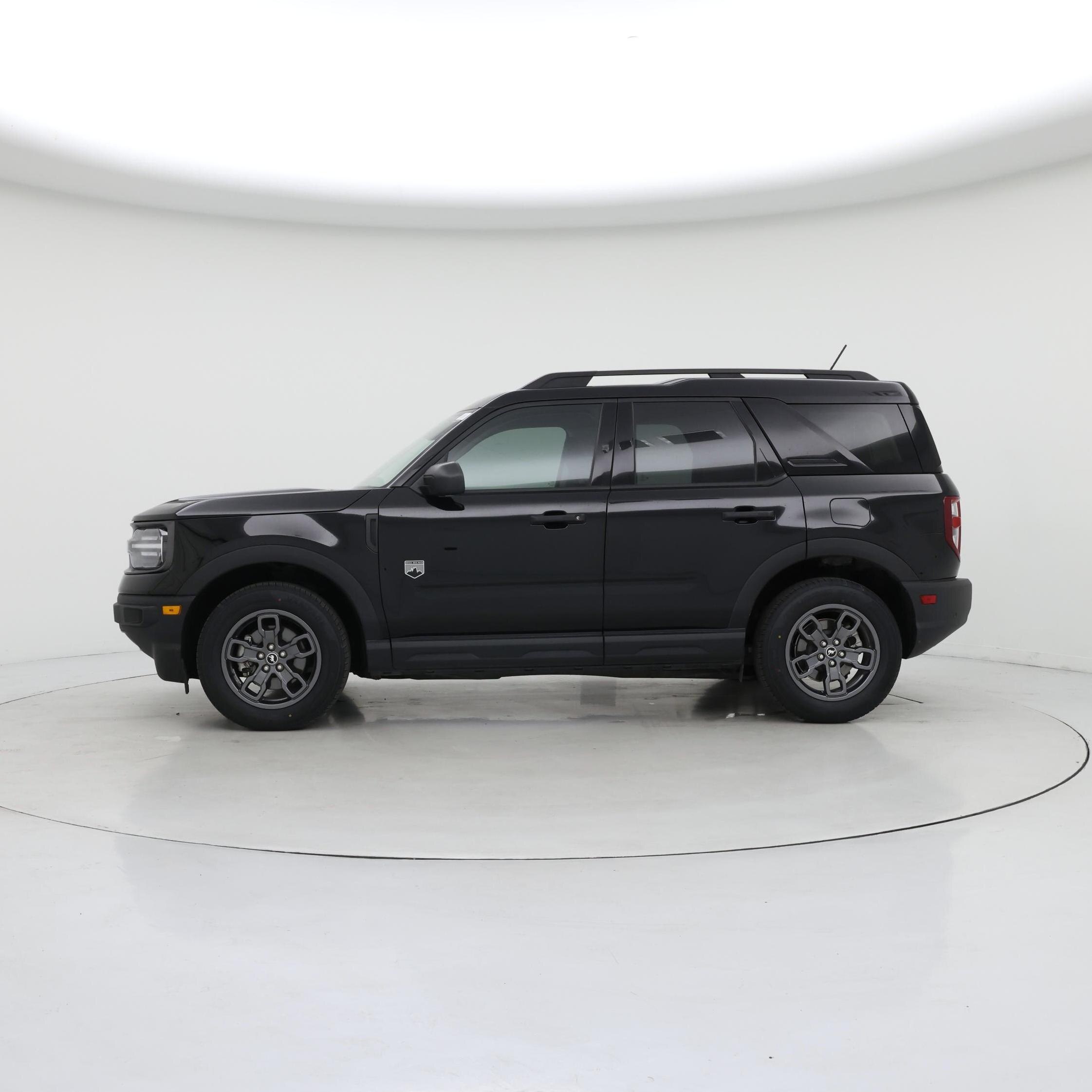 Thumbnail: 2023 Ford Bronco Sport - 3
