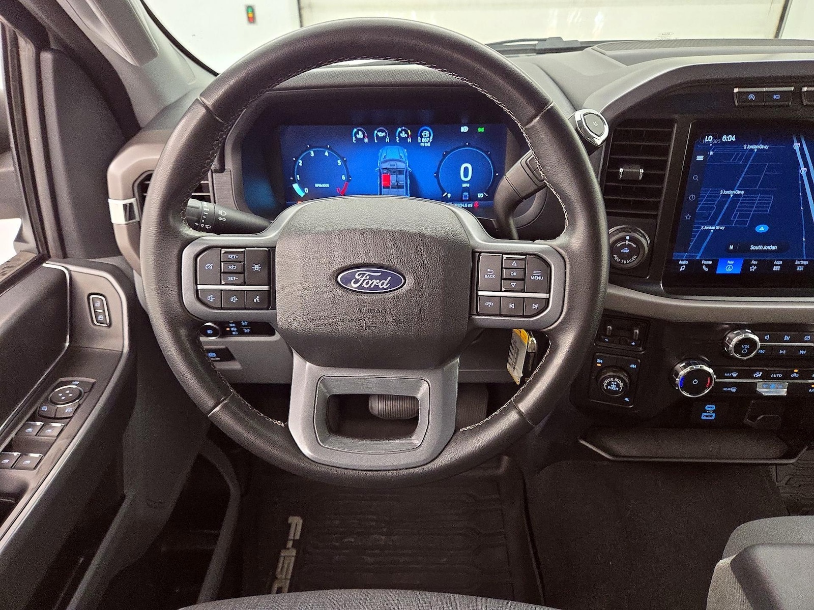2024 Ford F-150 XLT - Photo 11