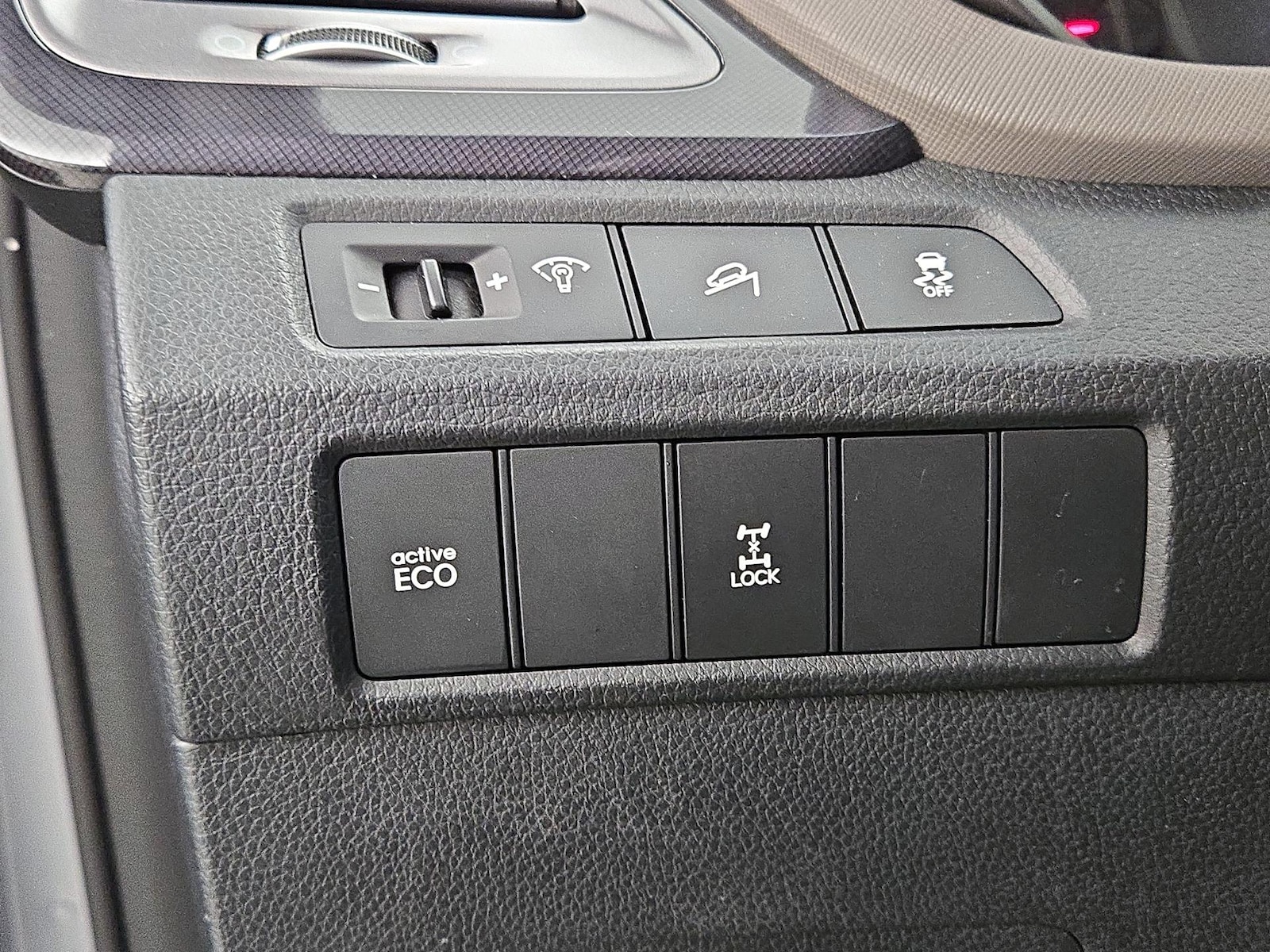 2016 Hyundai Santa Fe SE - Photo 14