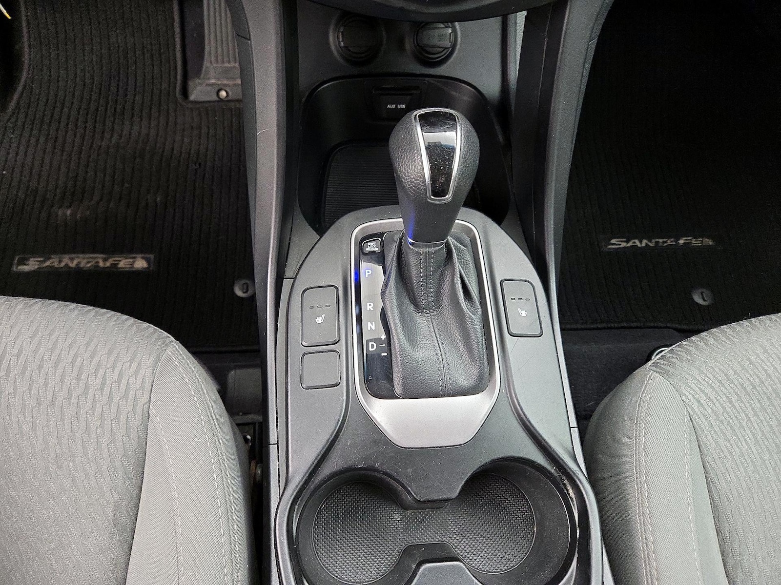2016 Hyundai Santa Fe SE - Photo 18
