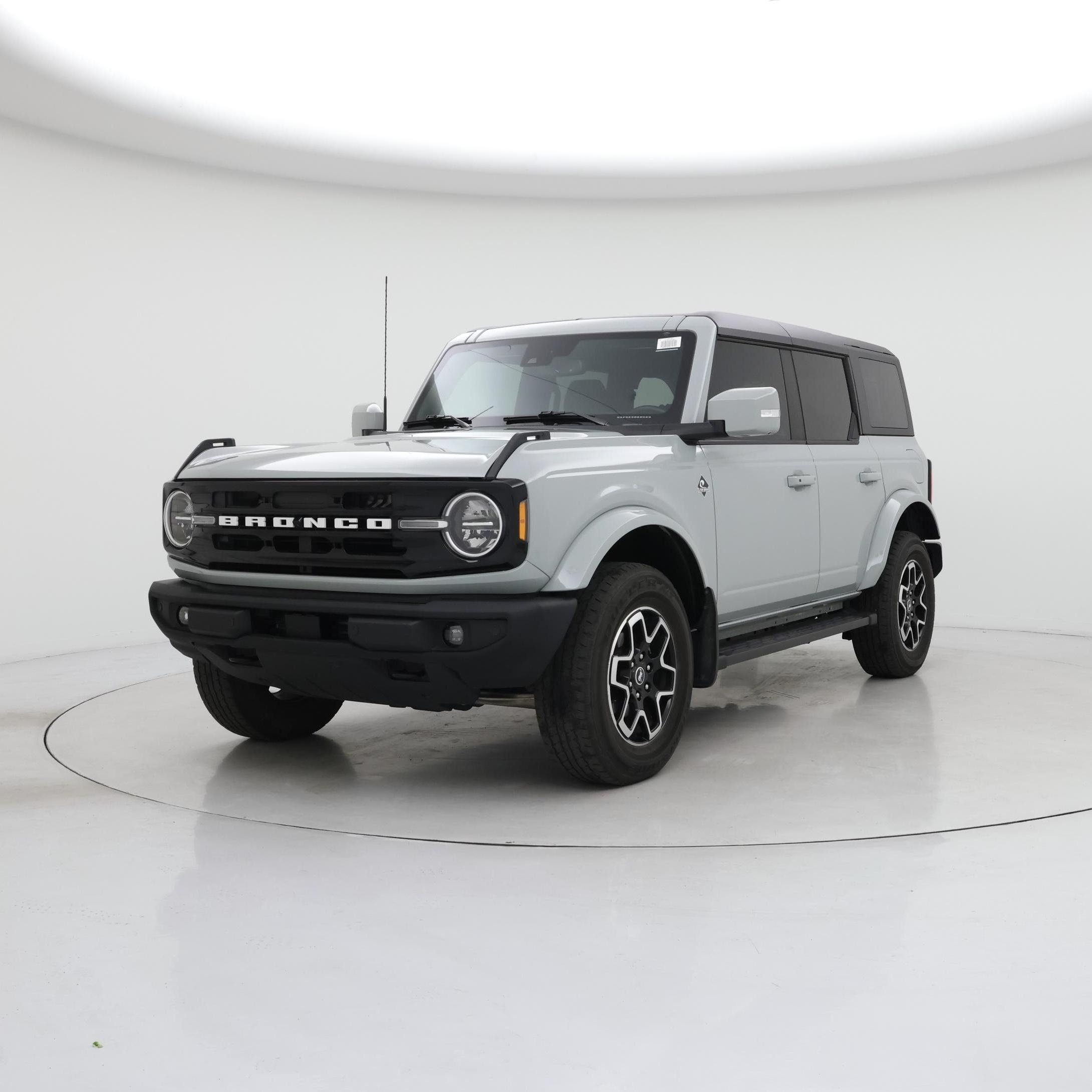 Thumbnail: 2023 Ford Bronco - 4
