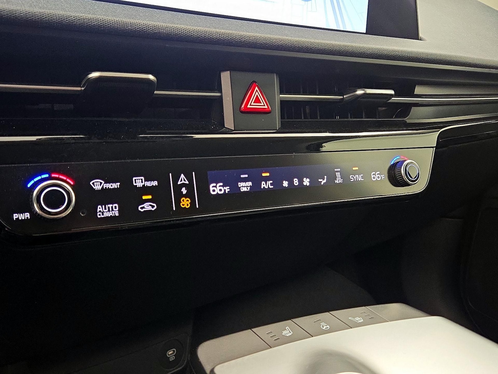 2024 Kia EV6 Light L/R - Photo 18