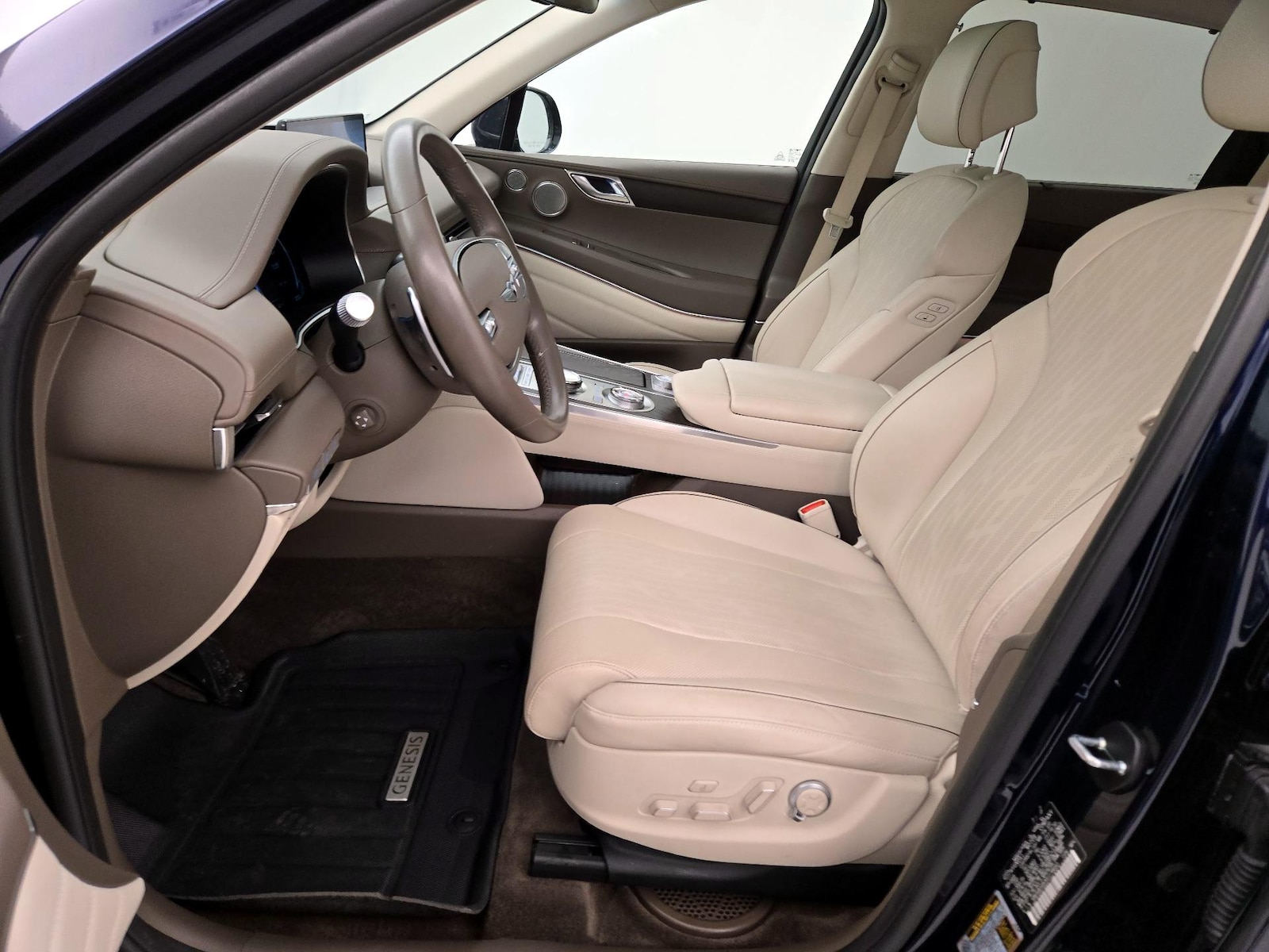 2024 GENESIS GV80 Standard - Photo 12