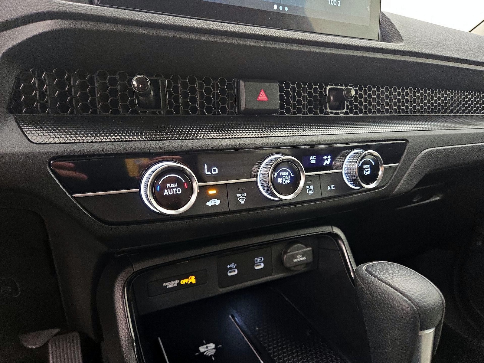 2026 Honda CR-V LX - Photo 16
