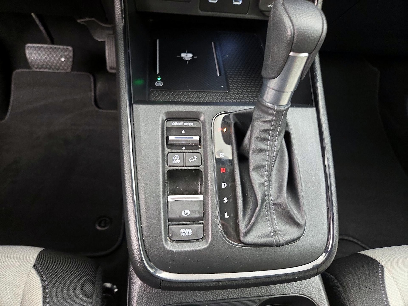 2026 Honda CR-V LX - Photo 17