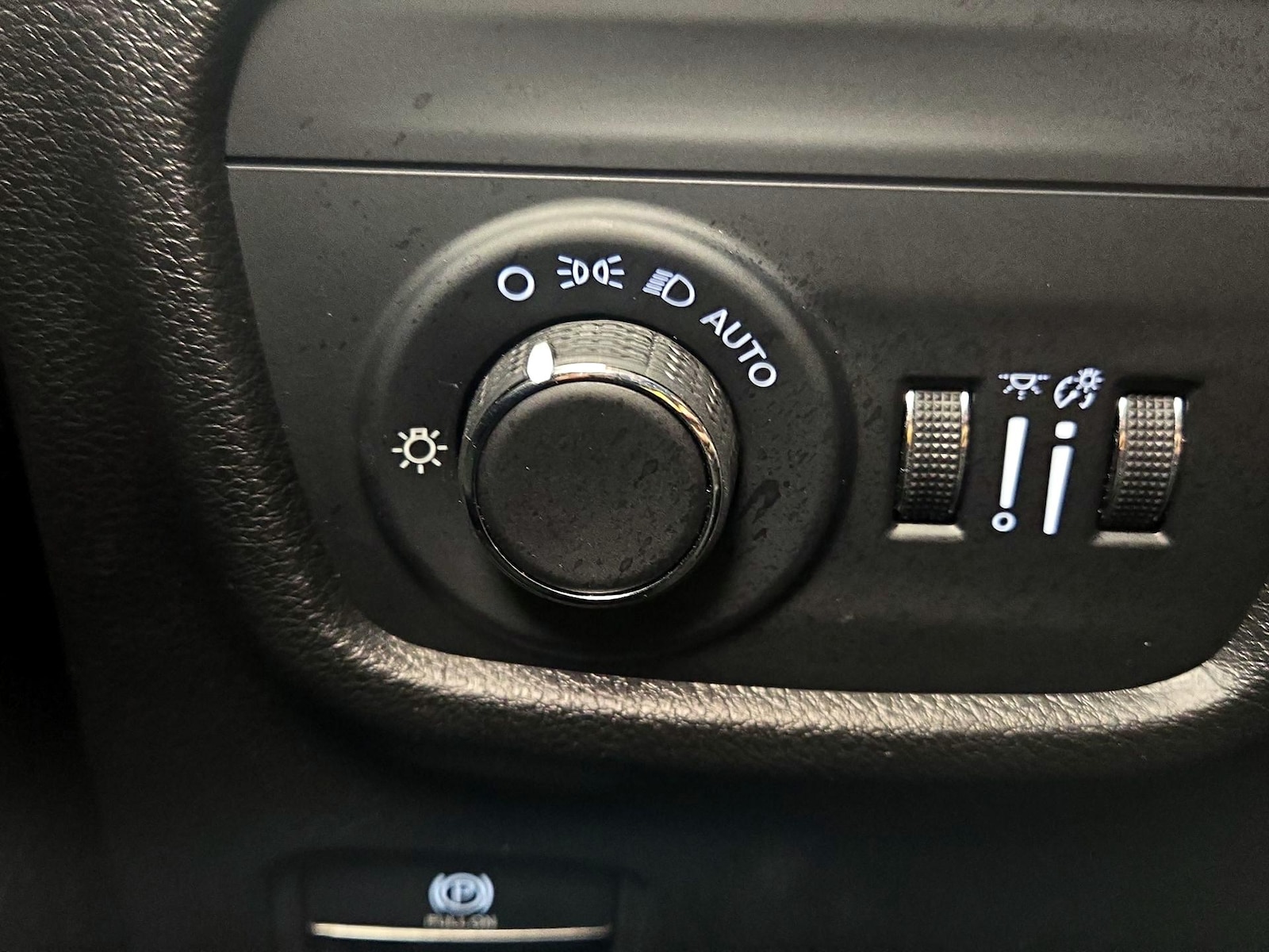 2024 Jeep Grand Cherokee Altitude - Photo 14