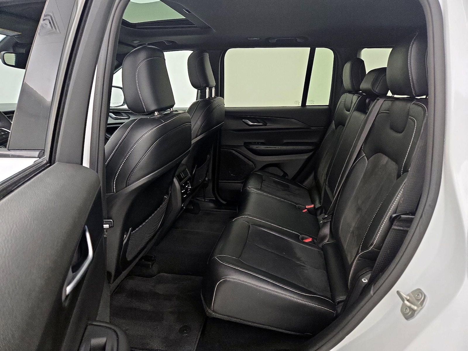 2024 Jeep Grand Cherokee Altitude - Photo 21