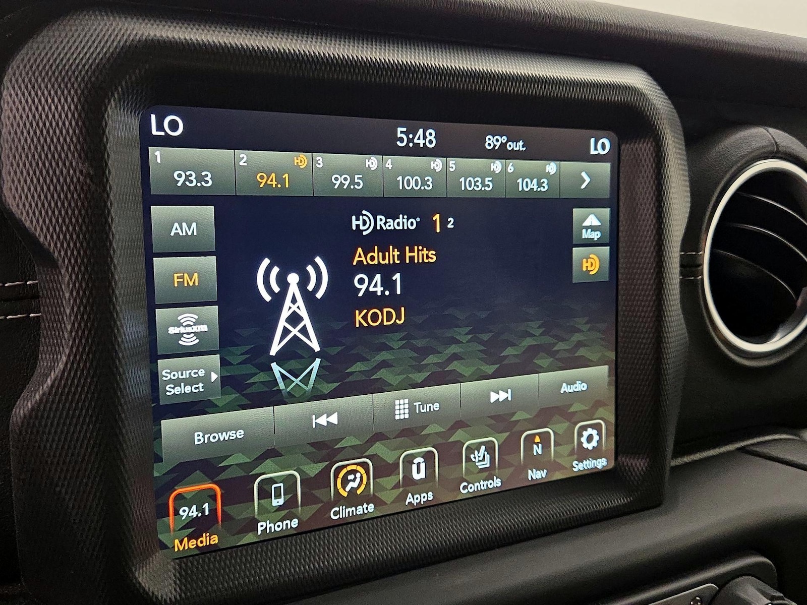 2021 Jeep Wrangler Unlimited Sahara - Photo 17