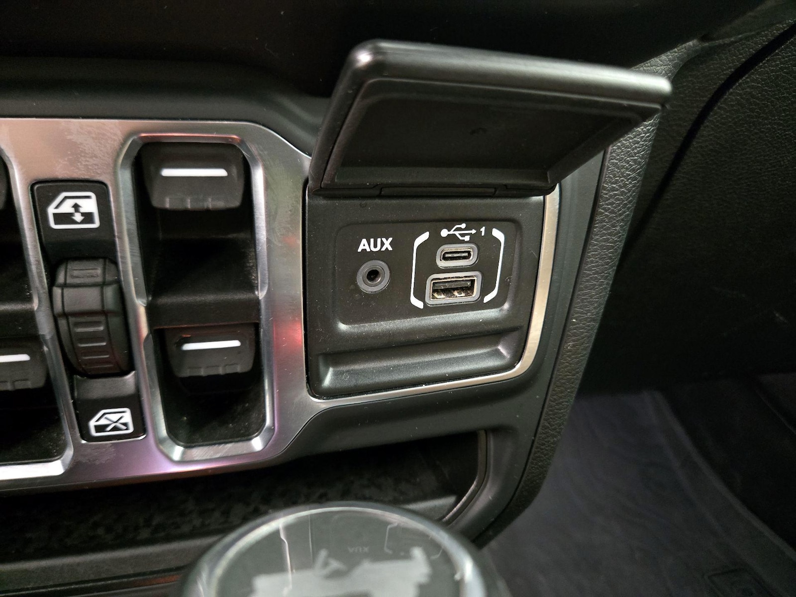 2021 Jeep Wrangler Unlimited Sahara - Photo 20