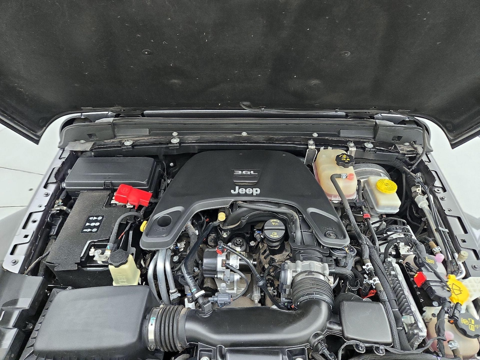 2021 Jeep Wrangler Unlimited Sahara - Photo 23
